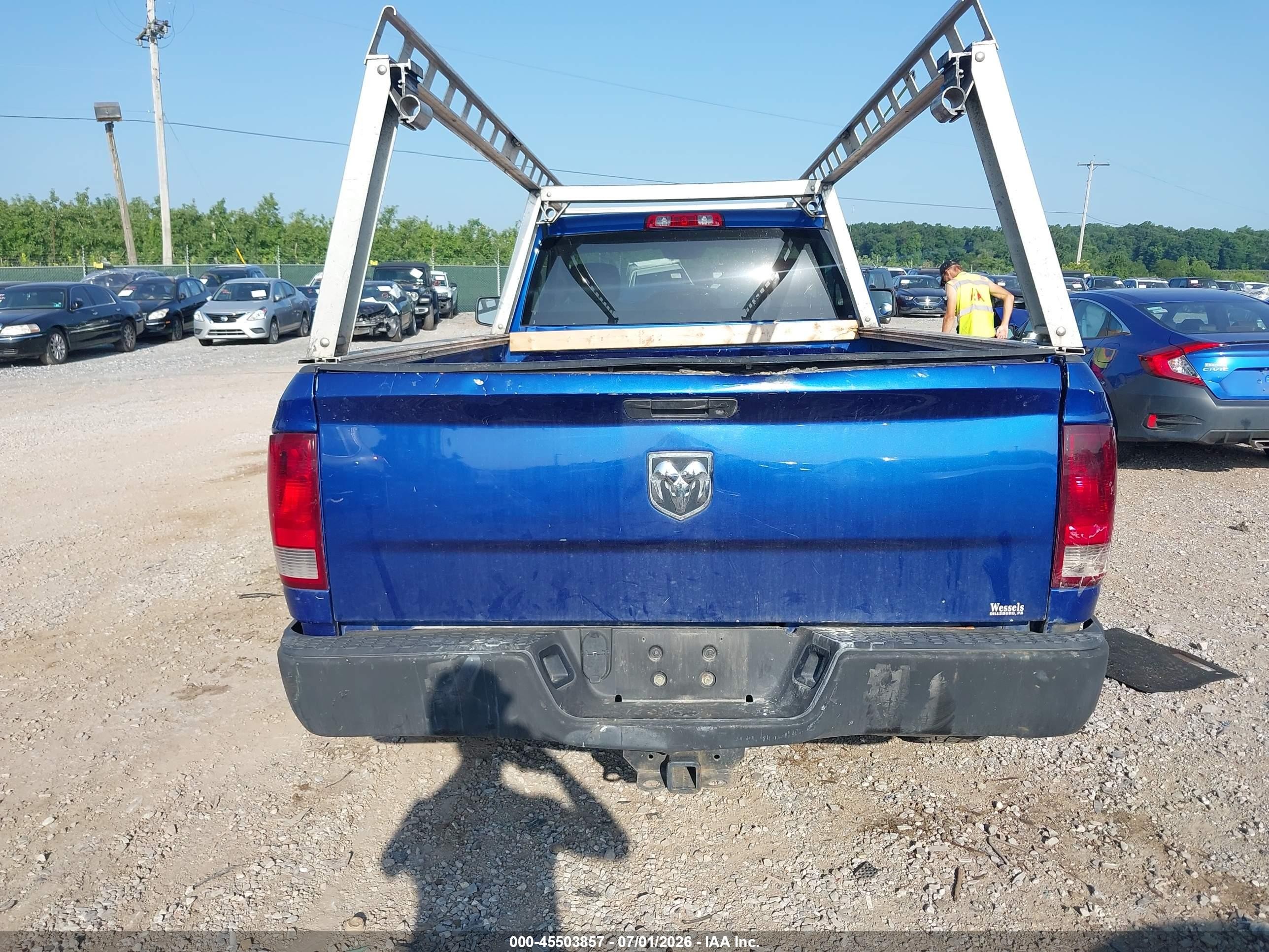 2014 Ram 1500 Tradesman Blue vin: 3C6JR6DG8EG166989