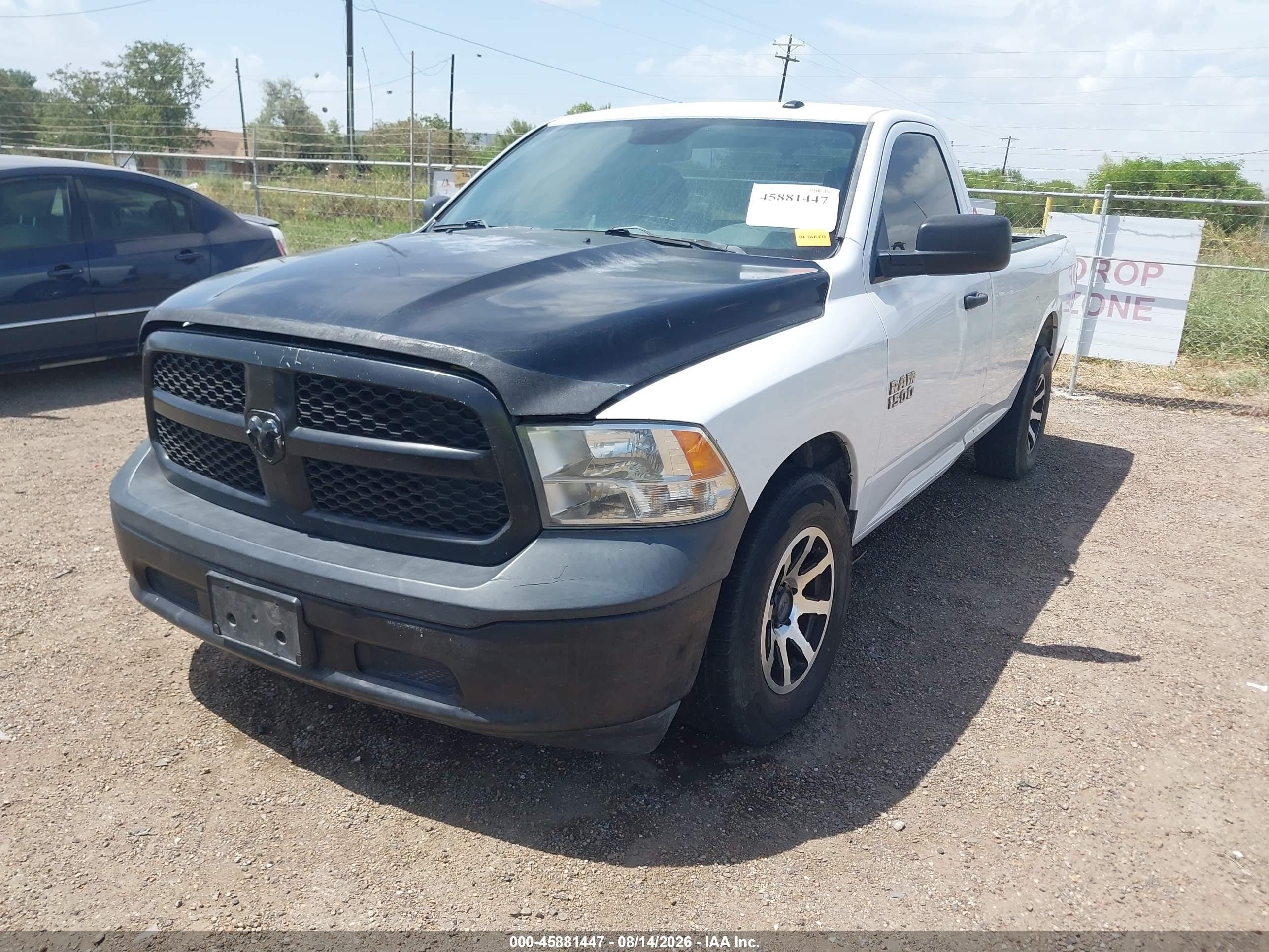 2014 Ram 1500 Tradesman White vin: 3C6JR6DG8EG178558