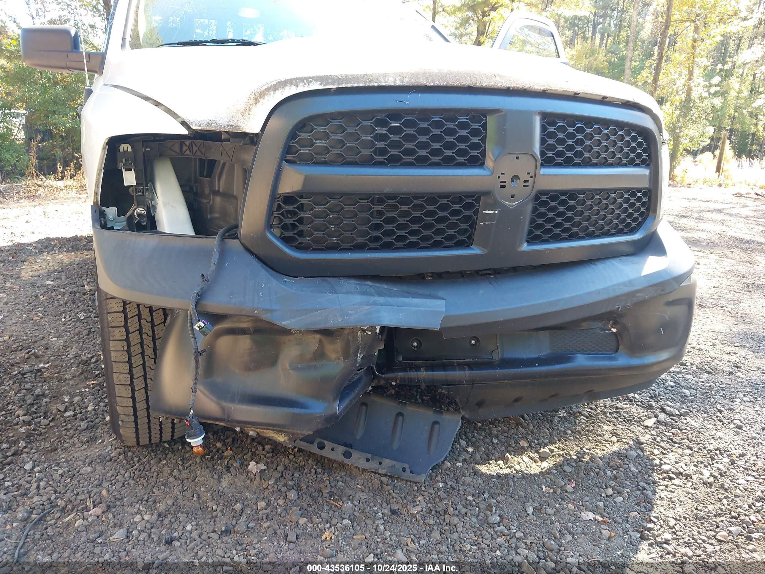 2020 Ram 1500 Classic Tradesman  4x2 8' Box White vin: 3C6JR6DG8LG299281