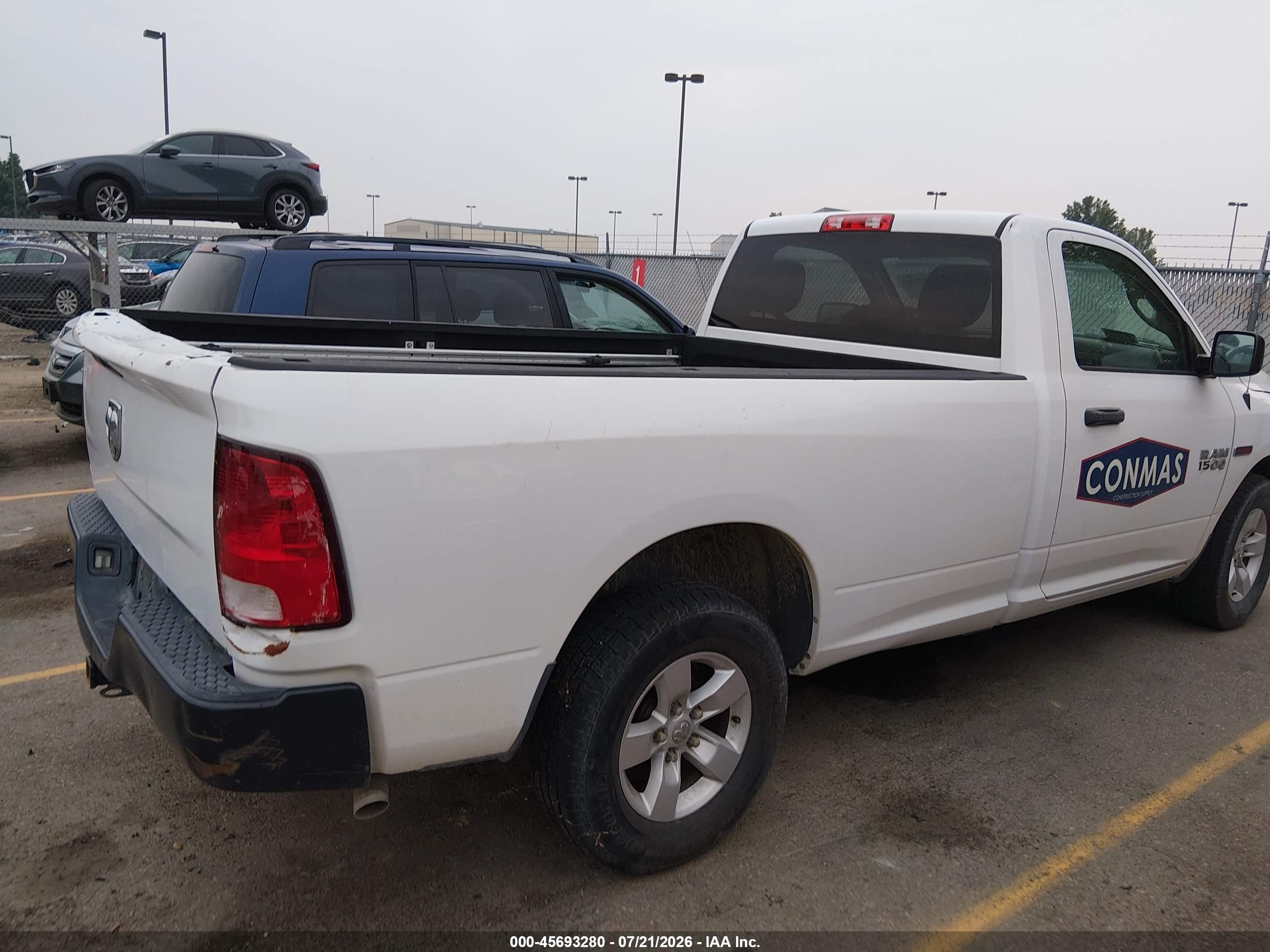 2014 Ram 1500 Tradesman White vin: 3C6JR6DM5EG270815
