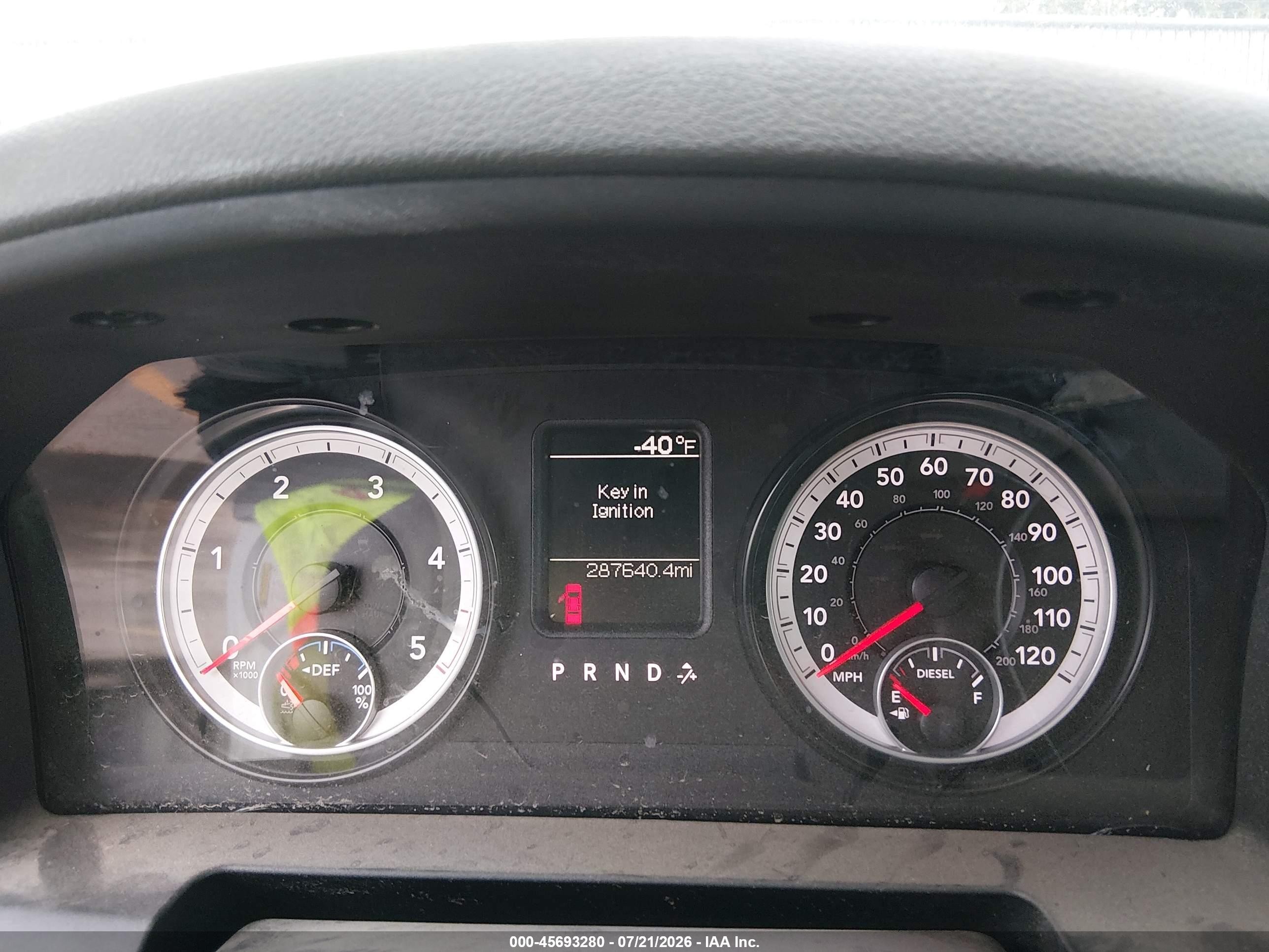 2014 Ram 1500 Tradesman White vin: 3C6JR6DM5EG270815