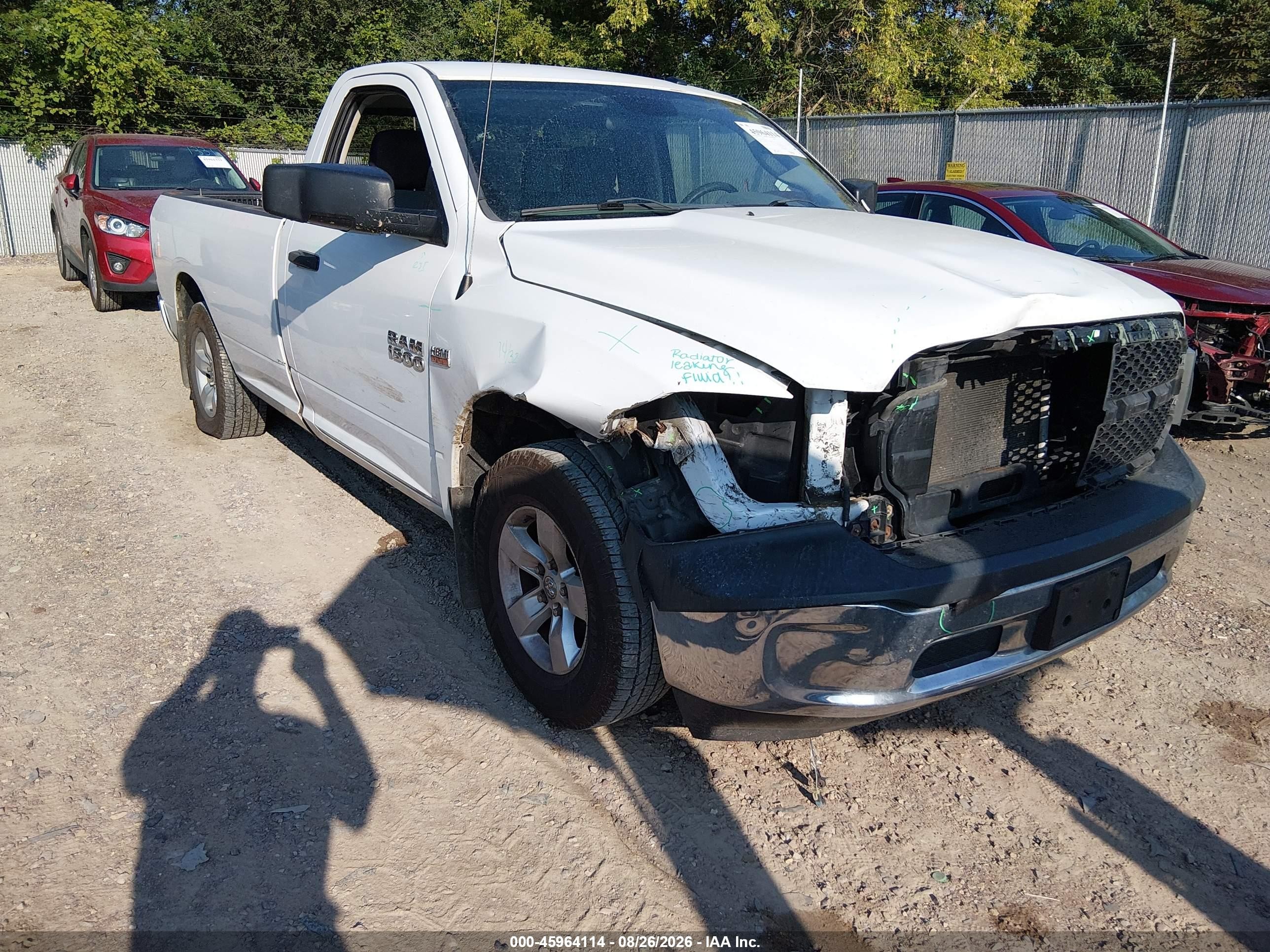 2014 Ram 1500 Tradesman White vin: 3C6JR6DT3EG190677