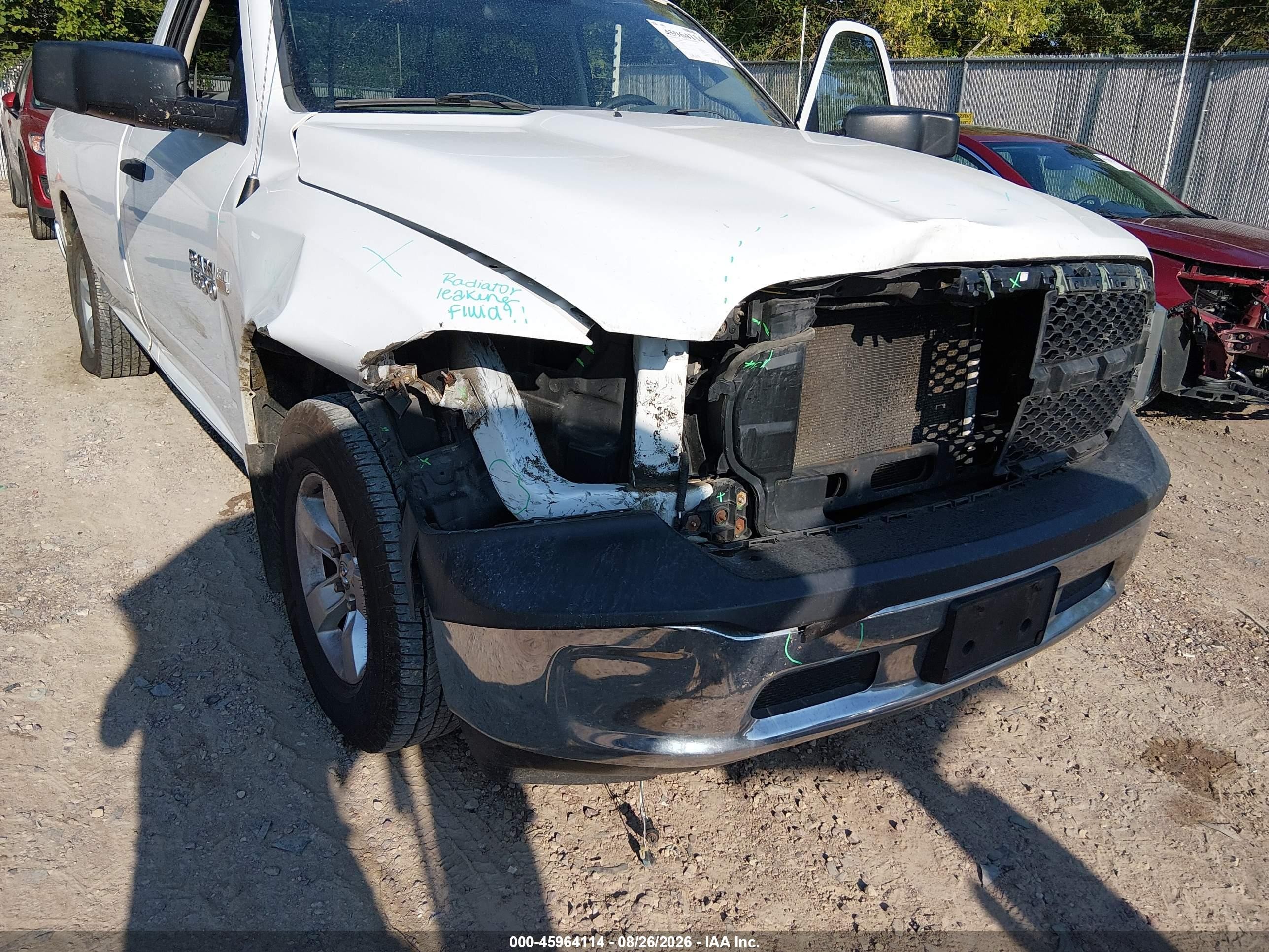 2014 Ram 1500 Tradesman White vin: 3C6JR6DT3EG190677