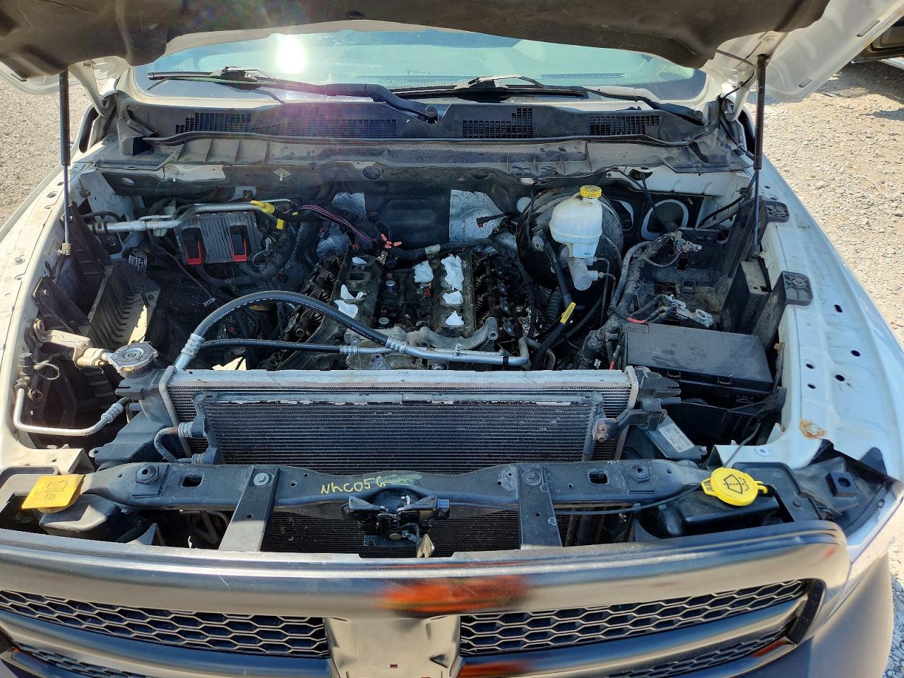 2013 Ram 1500 St White vin: 3C6JR6DT4DG588687
