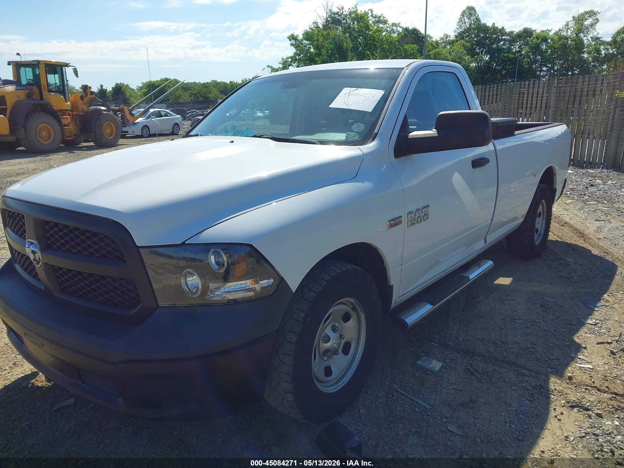 2013 Ram 1500 Tradesman White vin: 3C6JR6DT9DG538285