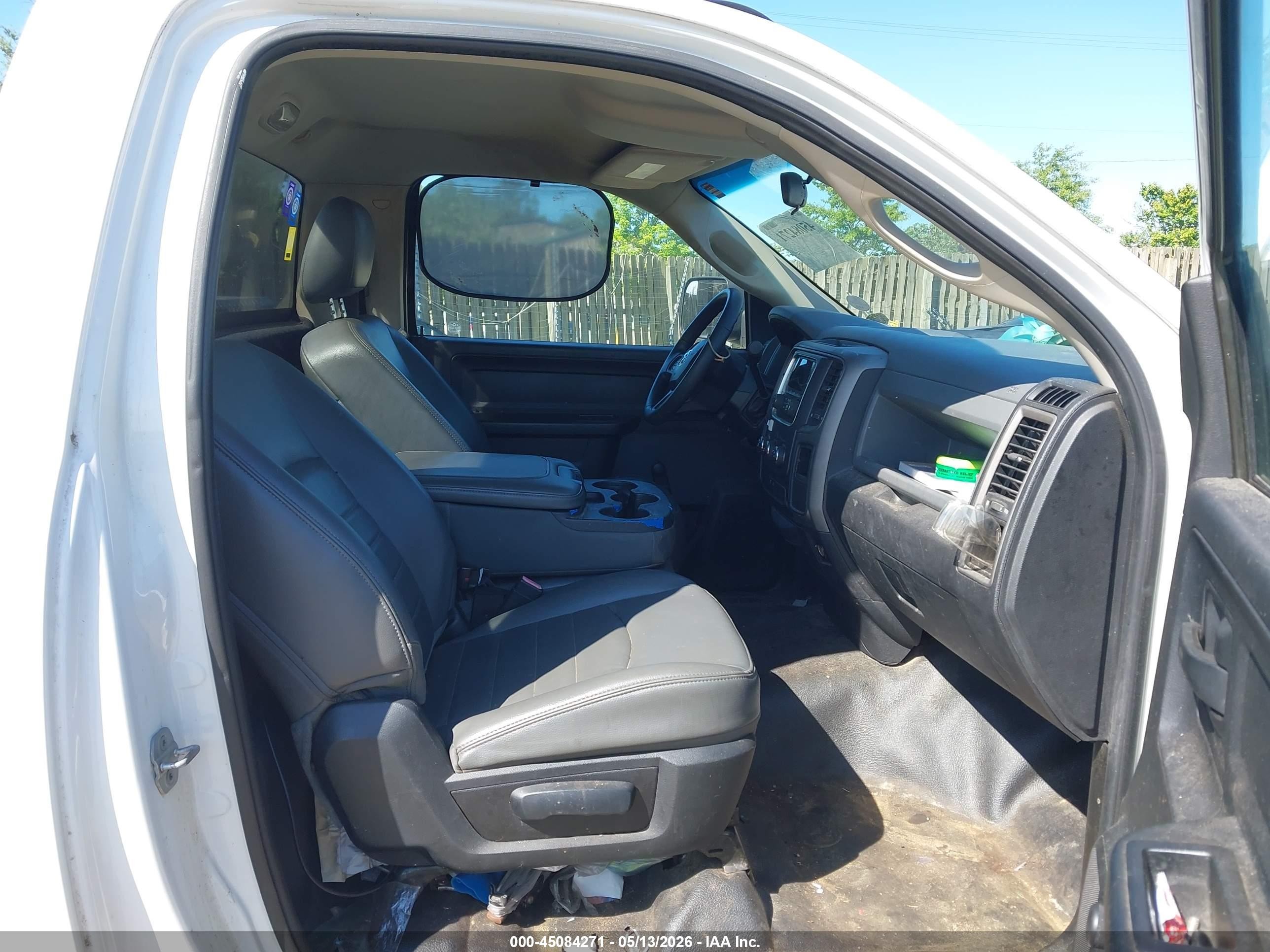 2013 Ram 1500 Tradesman White vin: 3C6JR6DT9DG538285