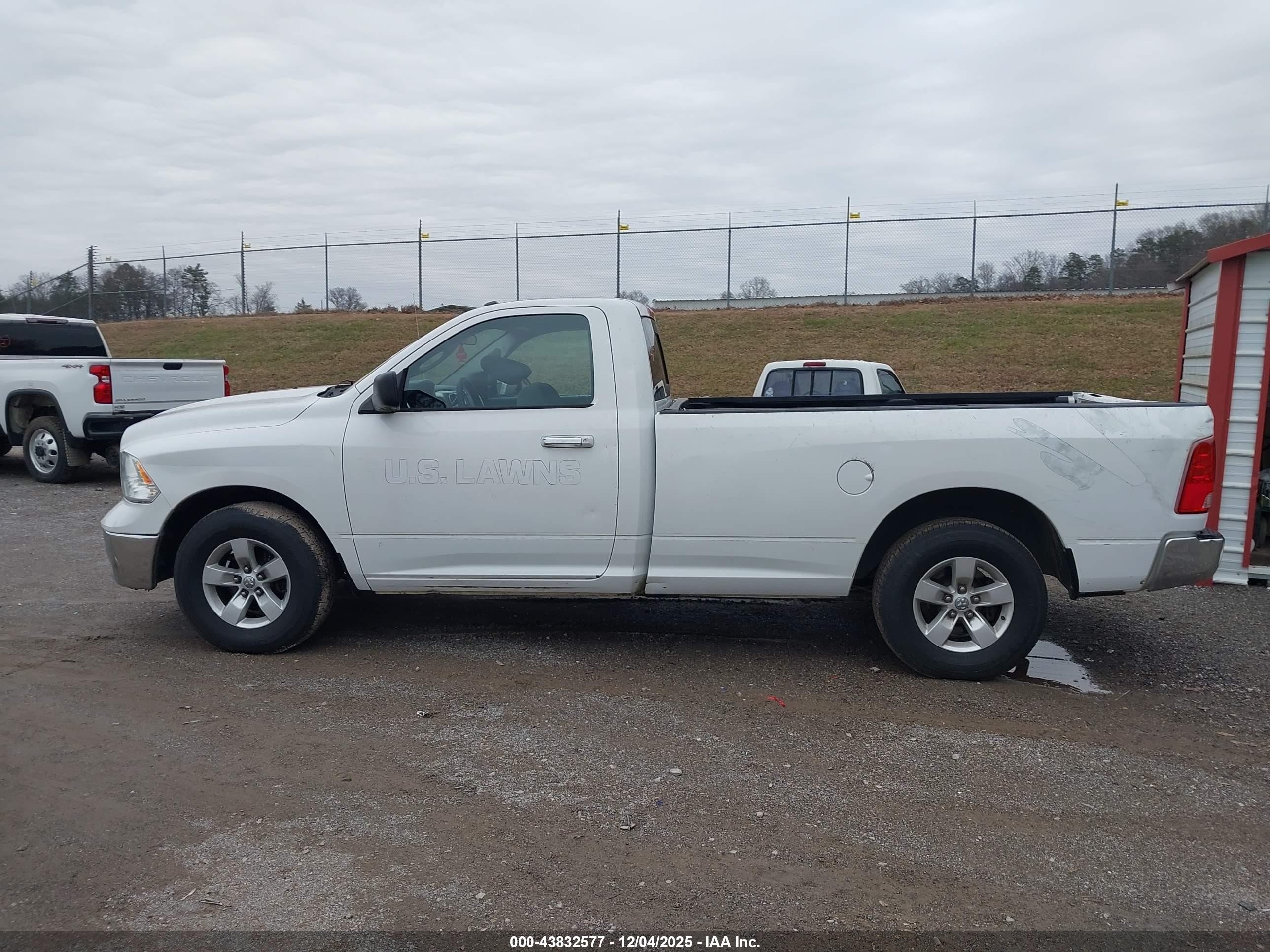 2013 Ram 1500 Slt White vin: 3C6JR6EPXDG502705