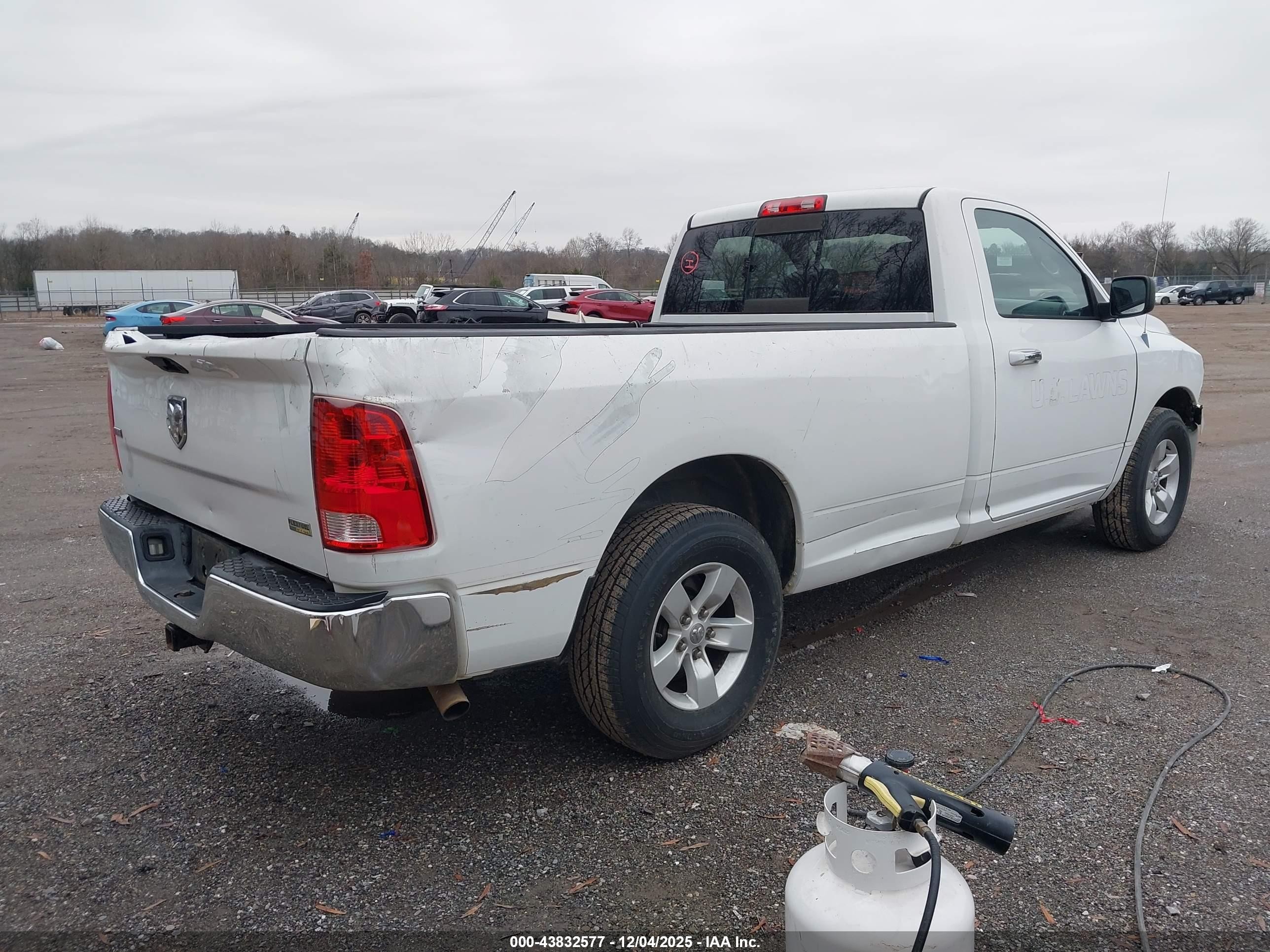 2013 Ram 1500 Slt White vin: 3C6JR6EPXDG502705