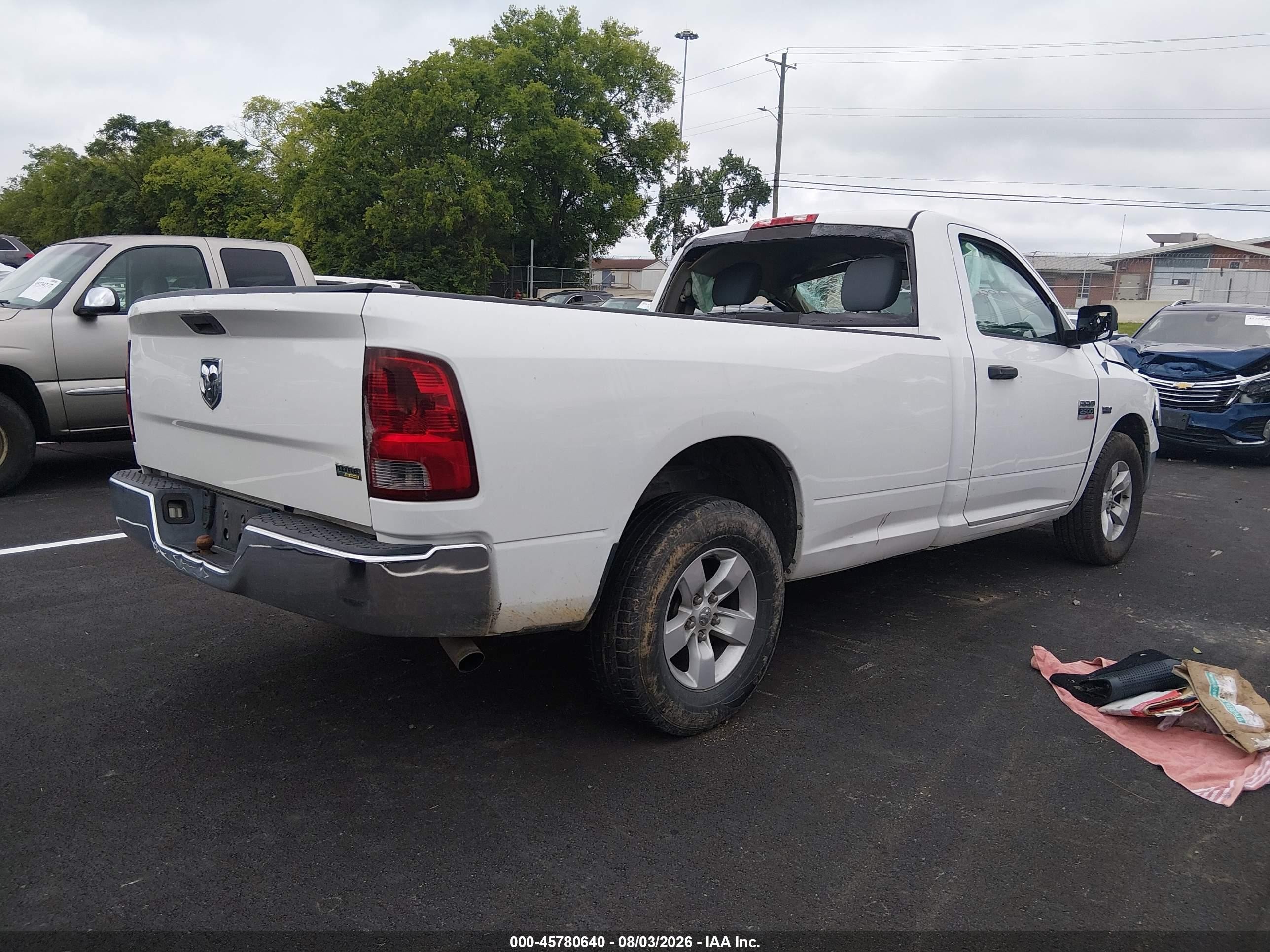 2013 Ram 1500 Slt White vin: 3C6JR6EPXDG528754