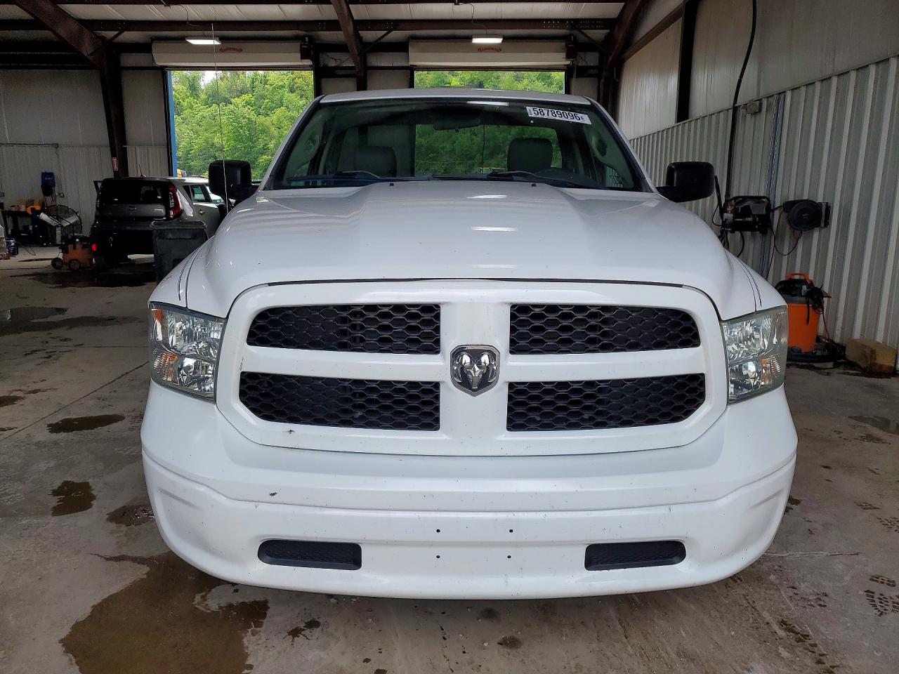 2013 Ram 1500 St White vin: 3C6JR7AG1DG592824