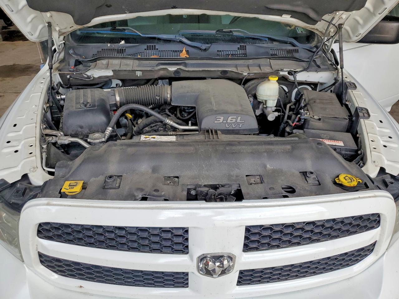 2013 Ram 1500 St White vin: 3C6JR7AG1DG592824