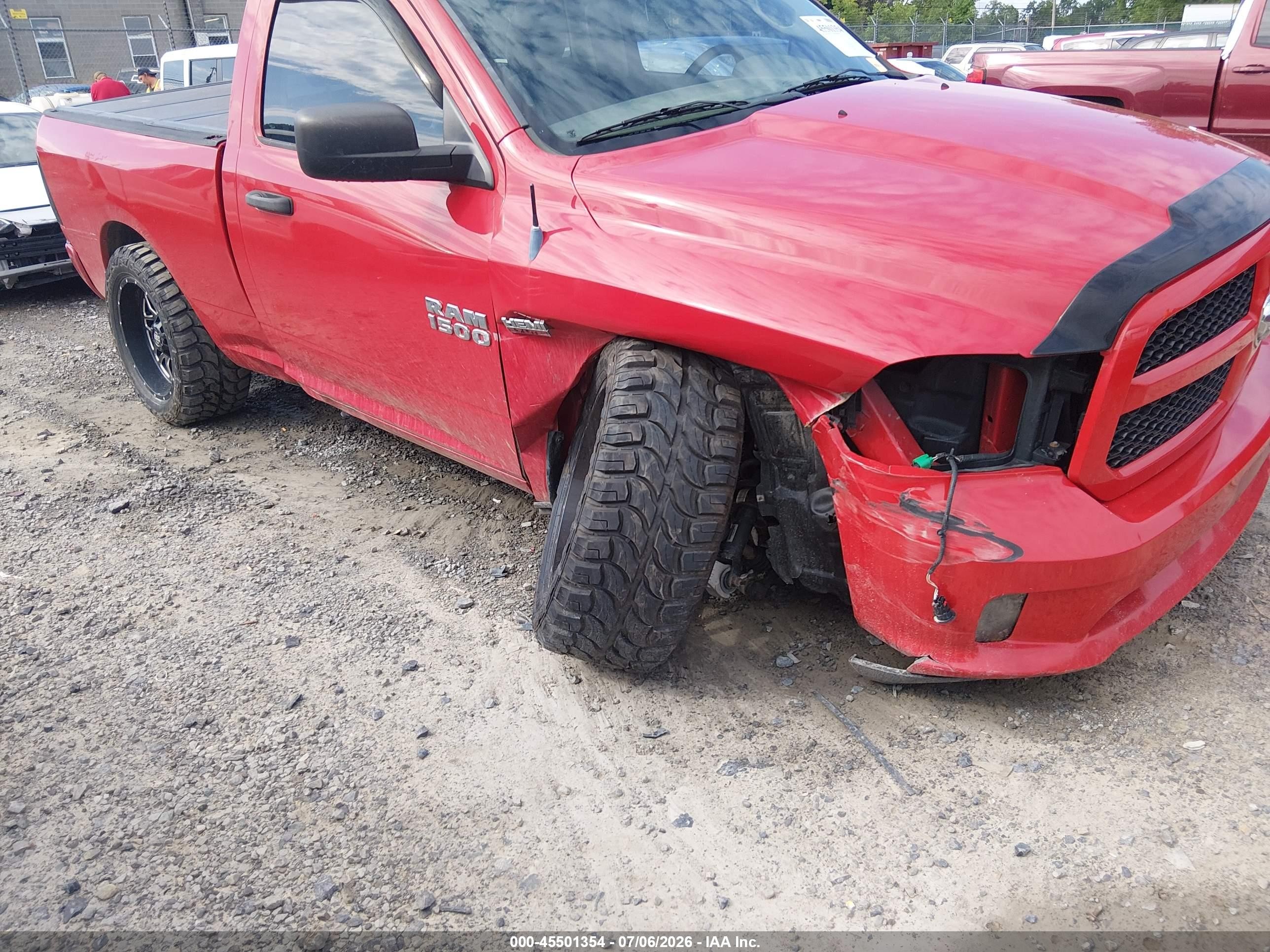 2013 Ram 1500 Express Red vin: 3C6JR7AT2DG505378