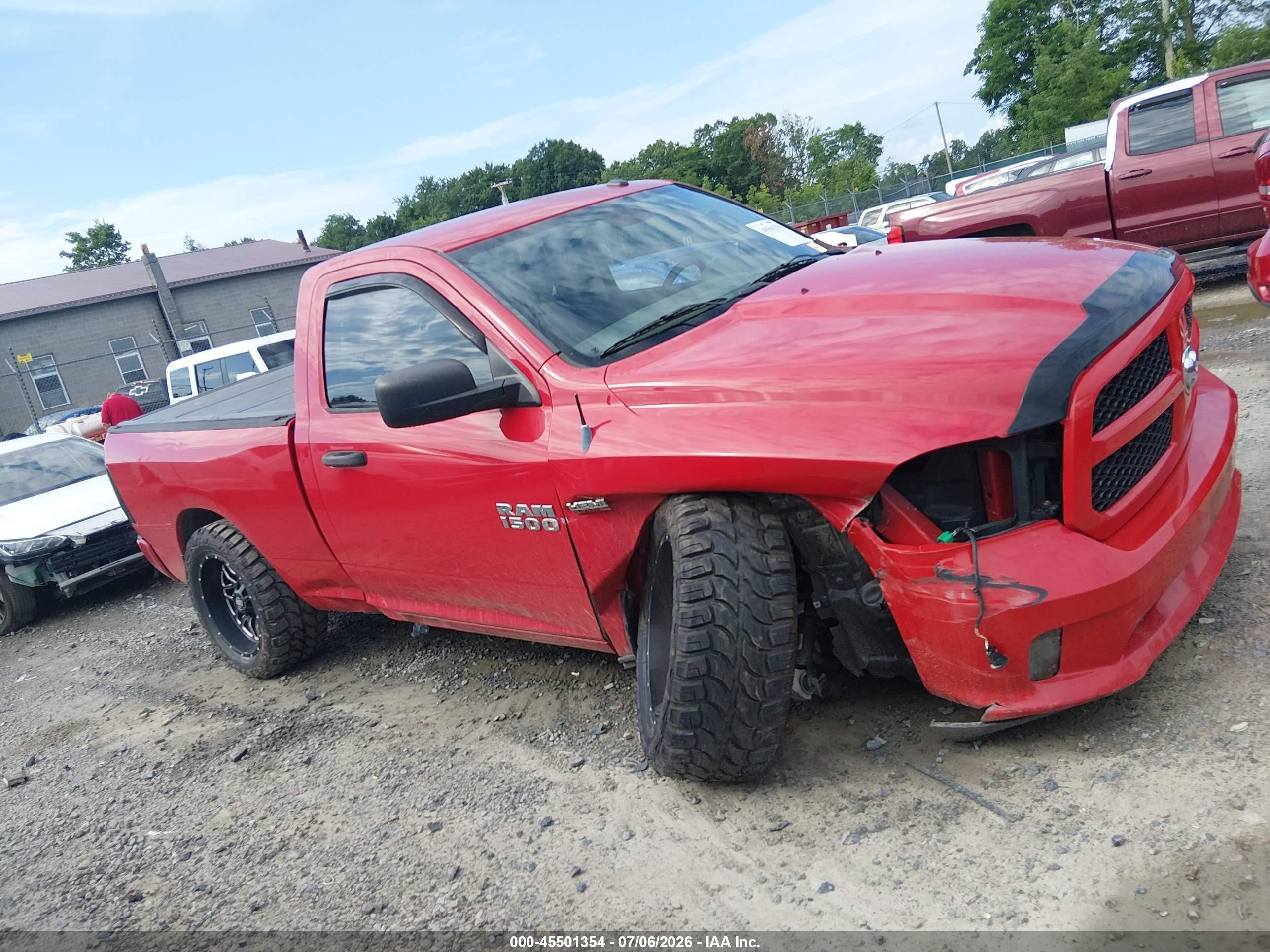 2013 Ram 1500 Express Red vin: 3C6JR7AT2DG505378