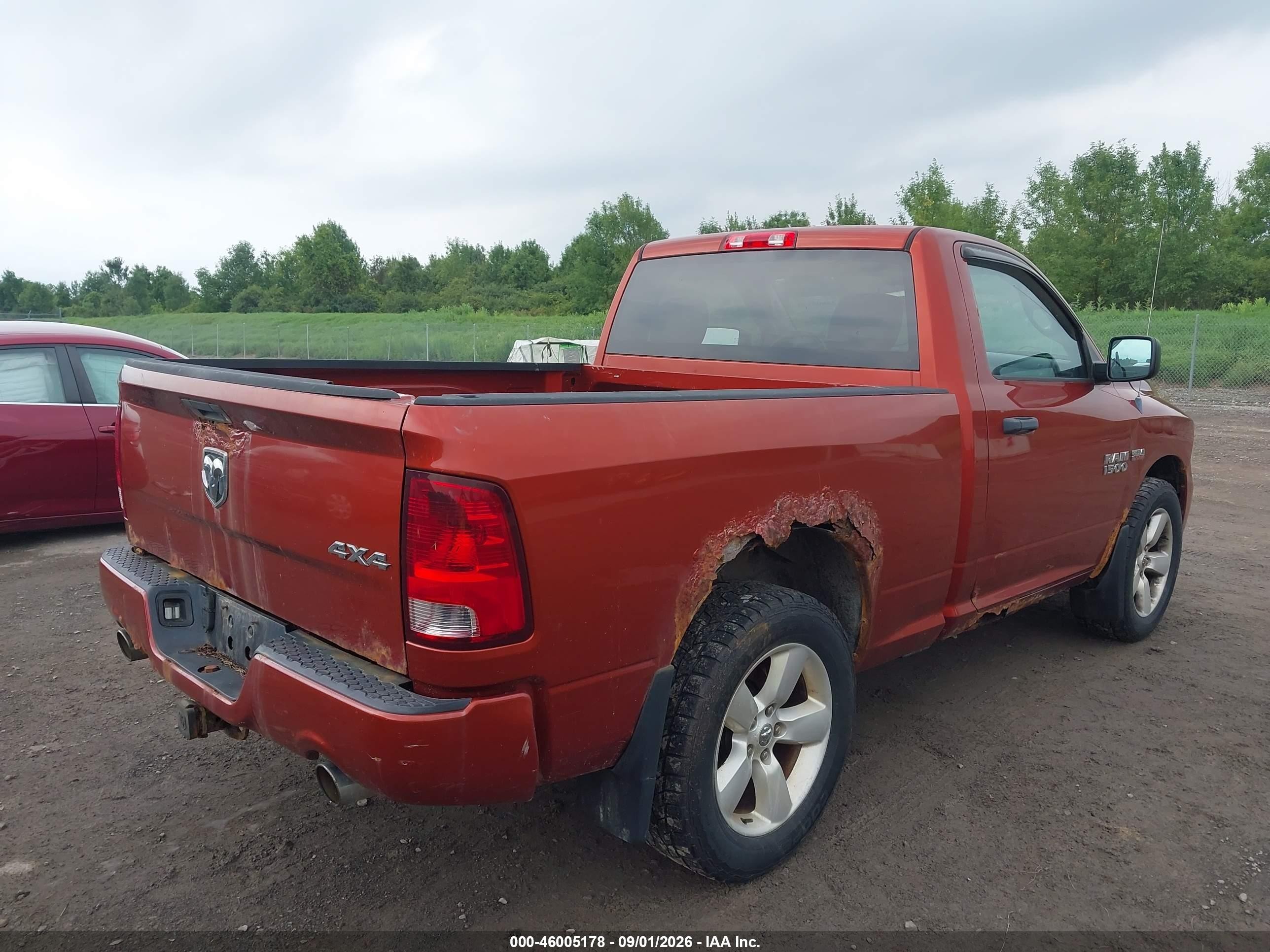 2013 Ram 1500 Express Orange vin: 3C6JR7AT2DG543774