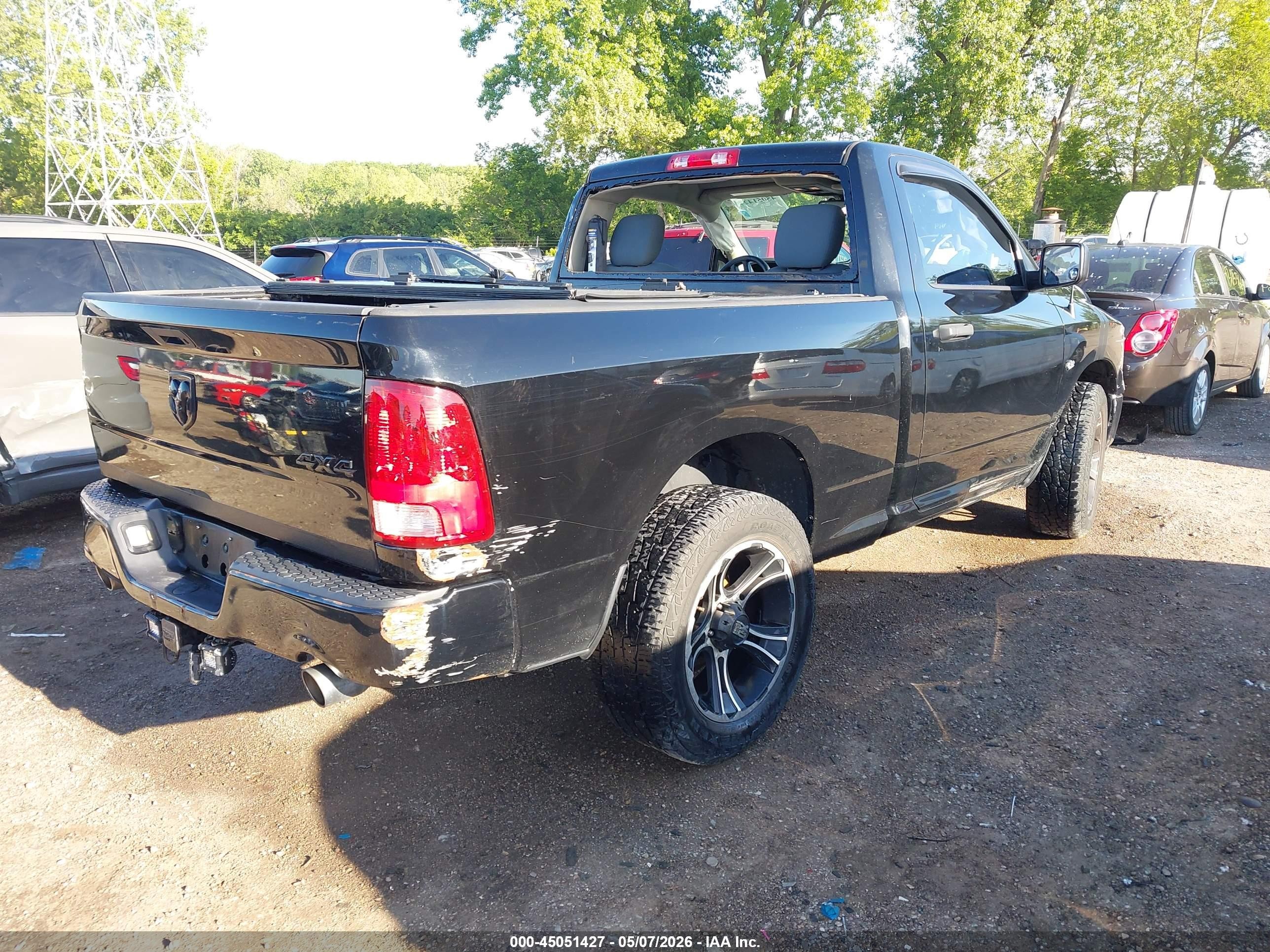 2014 Ram 1500 Express Black vin: 3C6JR7AT2EG163819