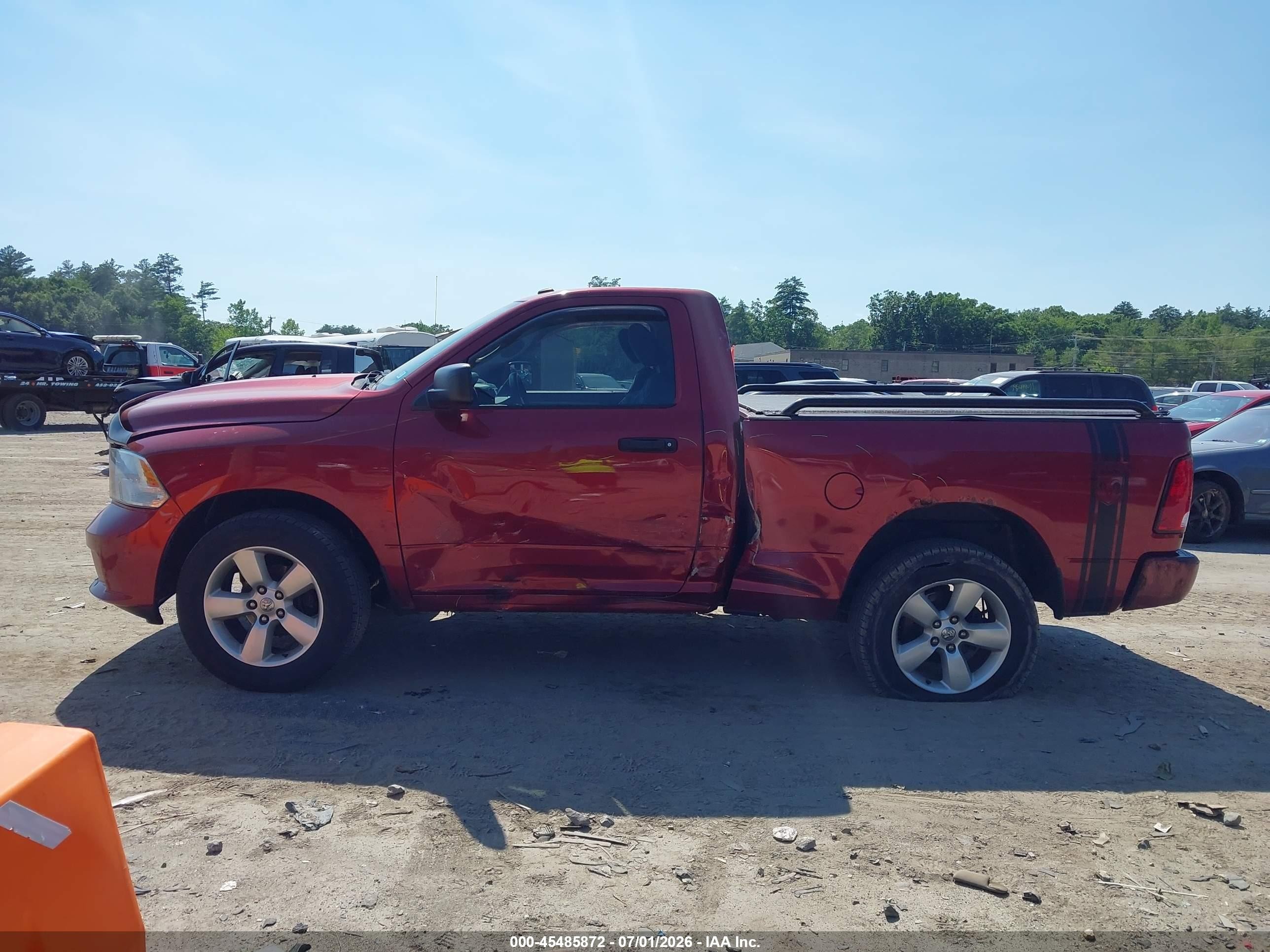 2013 Ram 1500 Express Темно-бордовый vin: 3C6JR7AT3DG508077