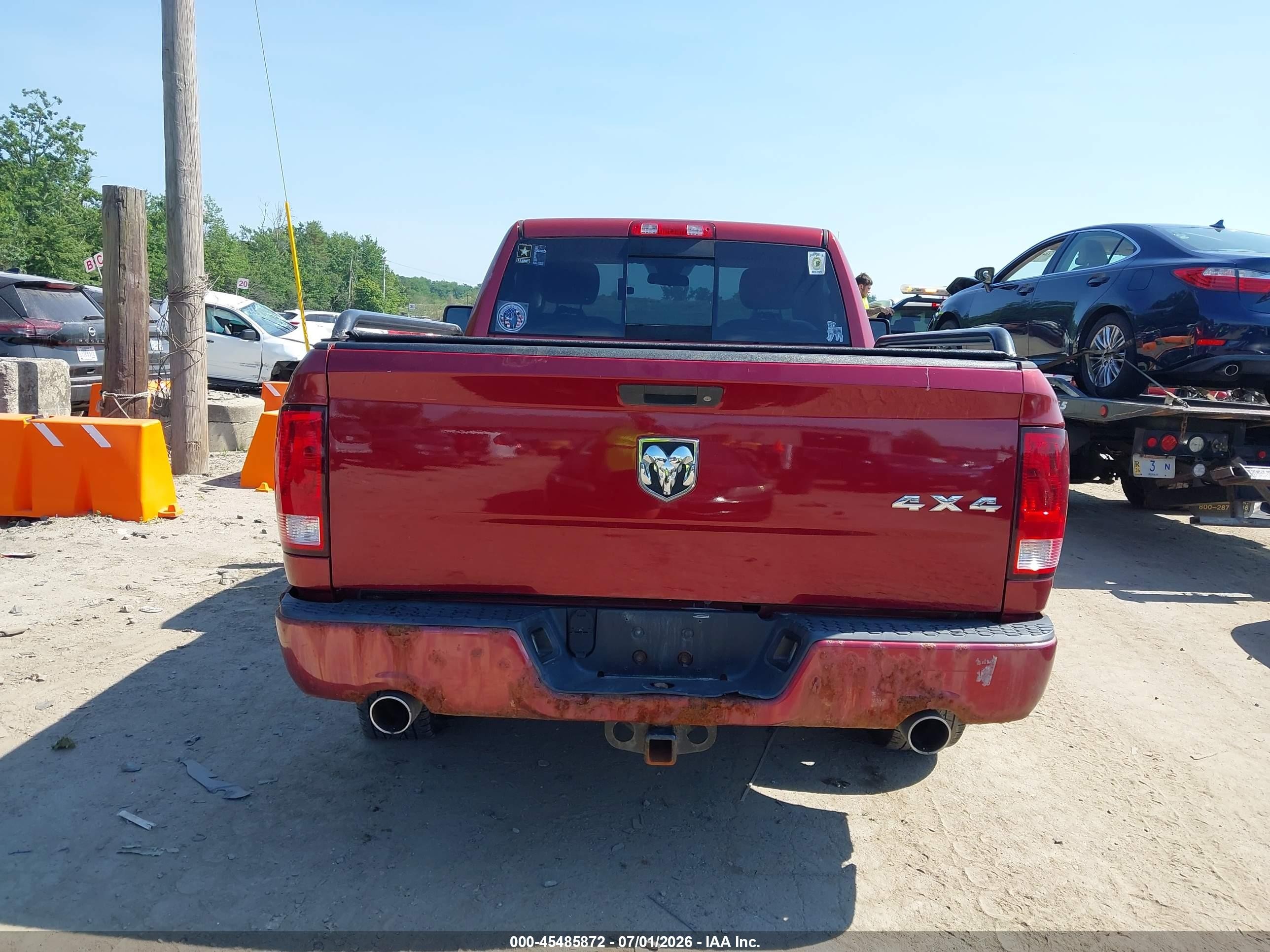 2013 Ram 1500 Express Темно-бордовый vin: 3C6JR7AT3DG508077