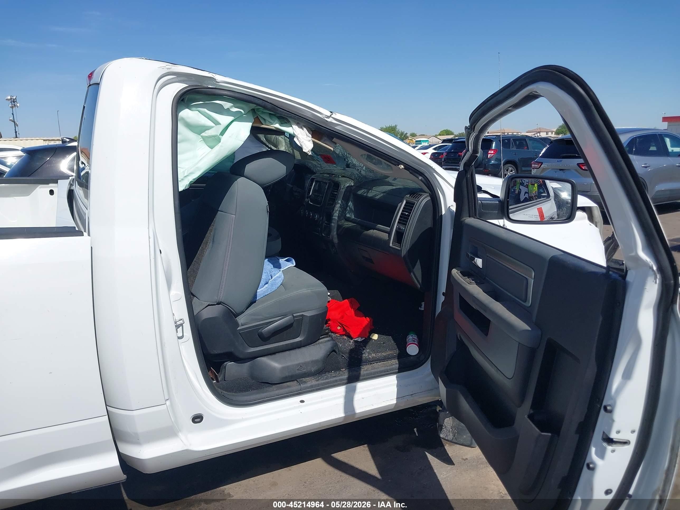 2013 Ram 1500 Express White vin: 3C6JR7AT4DG531741