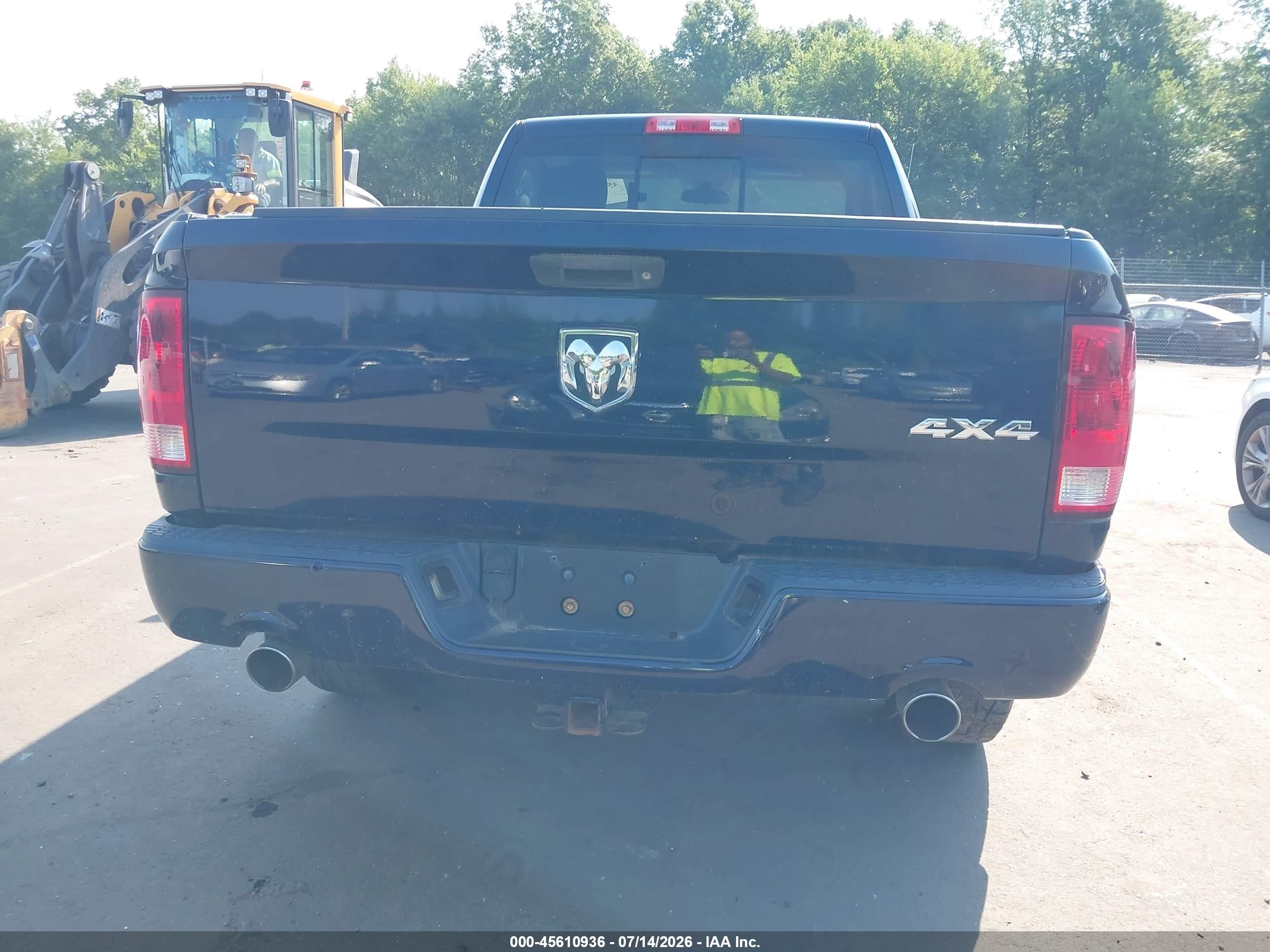 2014 Ram 1500 Express Black vin: 3C6JR7AT4EG259774