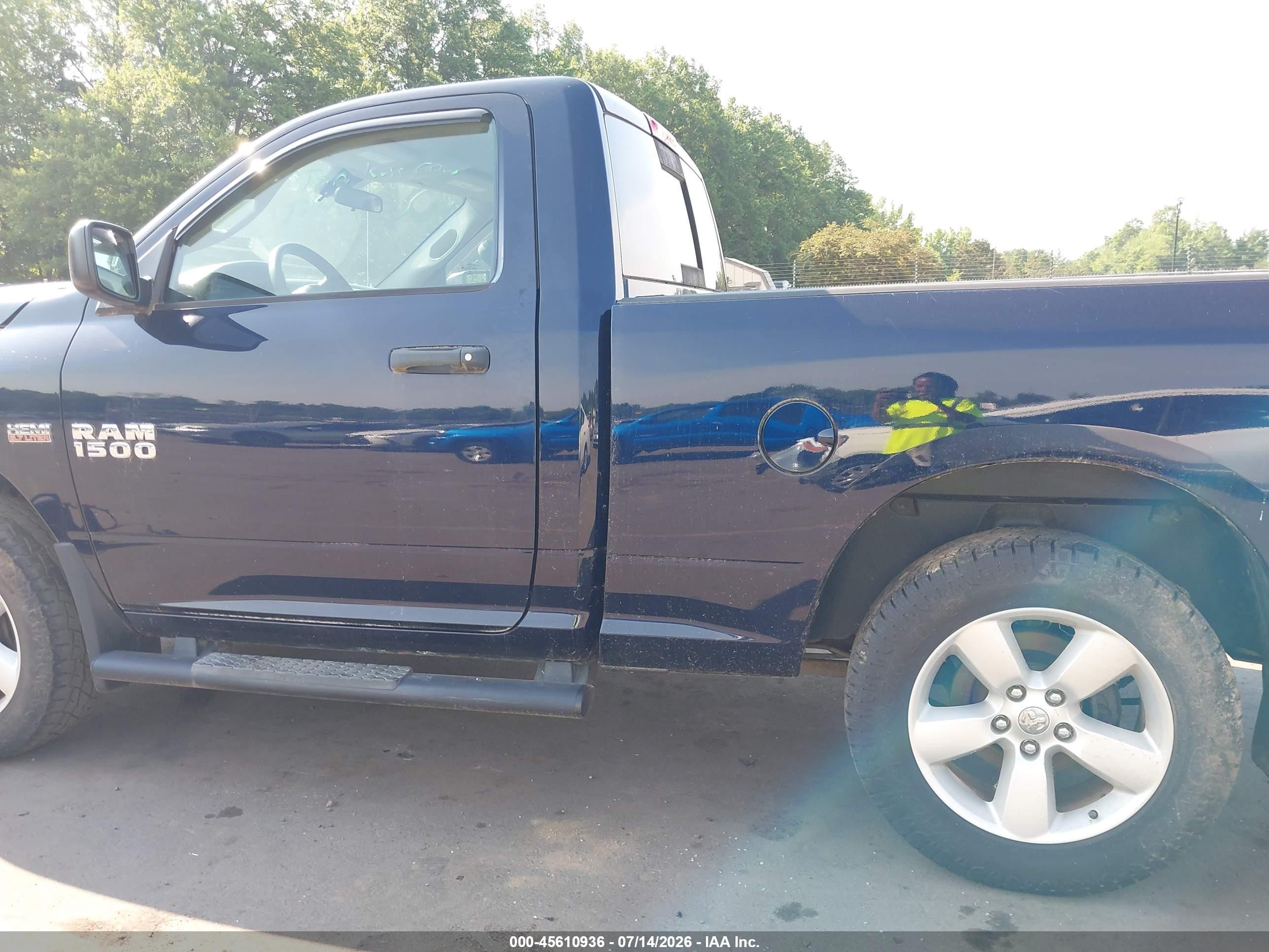 2014 Ram 1500 Express Black vin: 3C6JR7AT4EG259774