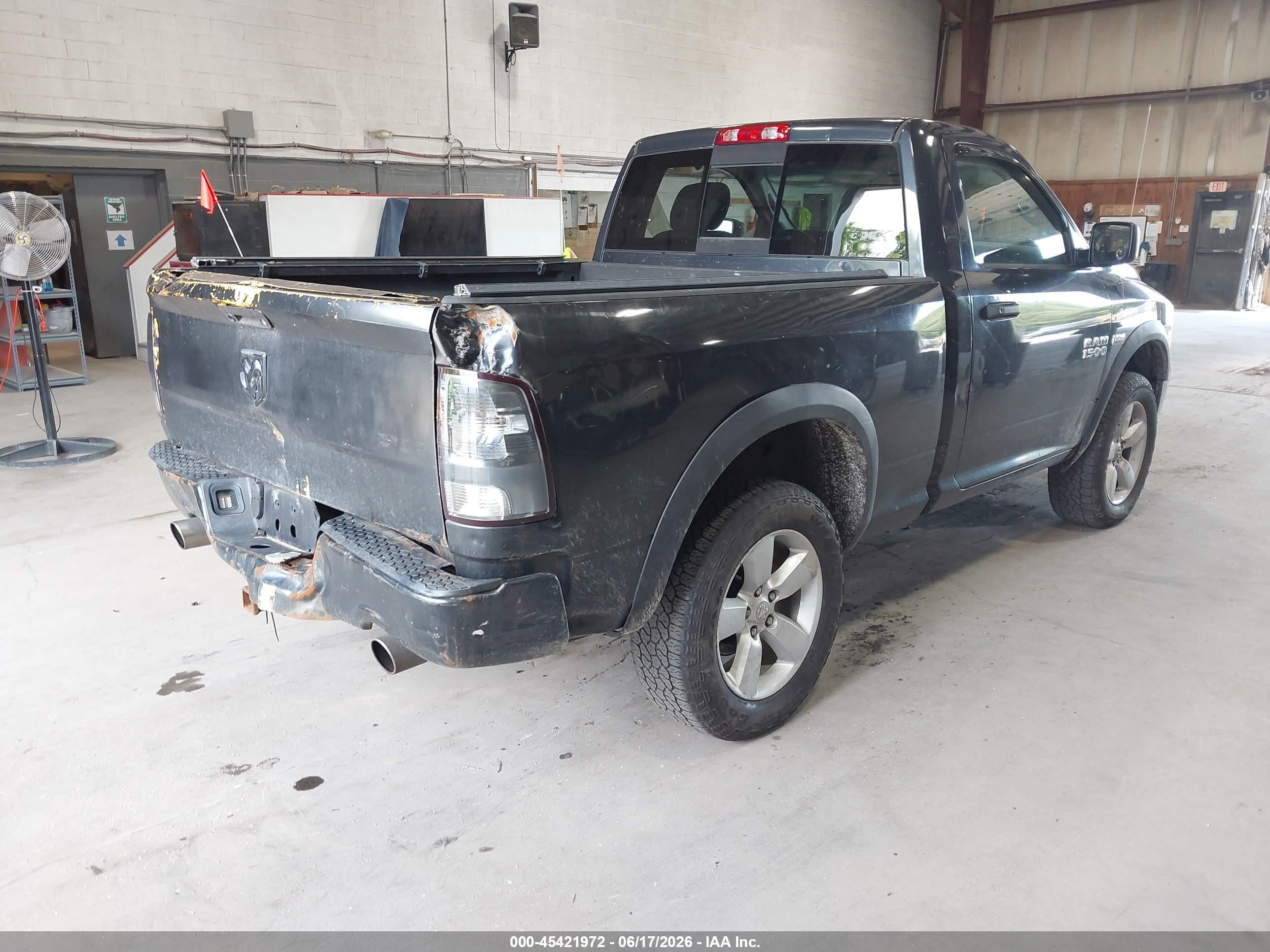 2013 Ram 1500 Express Gray vin: 3C6JR7AT5DG566045