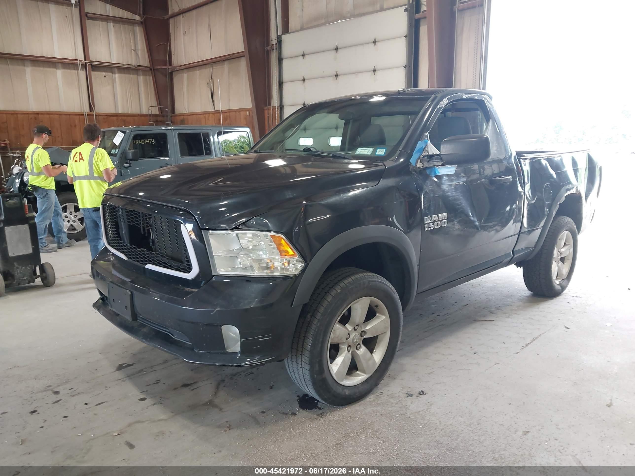 2013 Ram 1500 Express Gray vin: 3C6JR7AT5DG566045