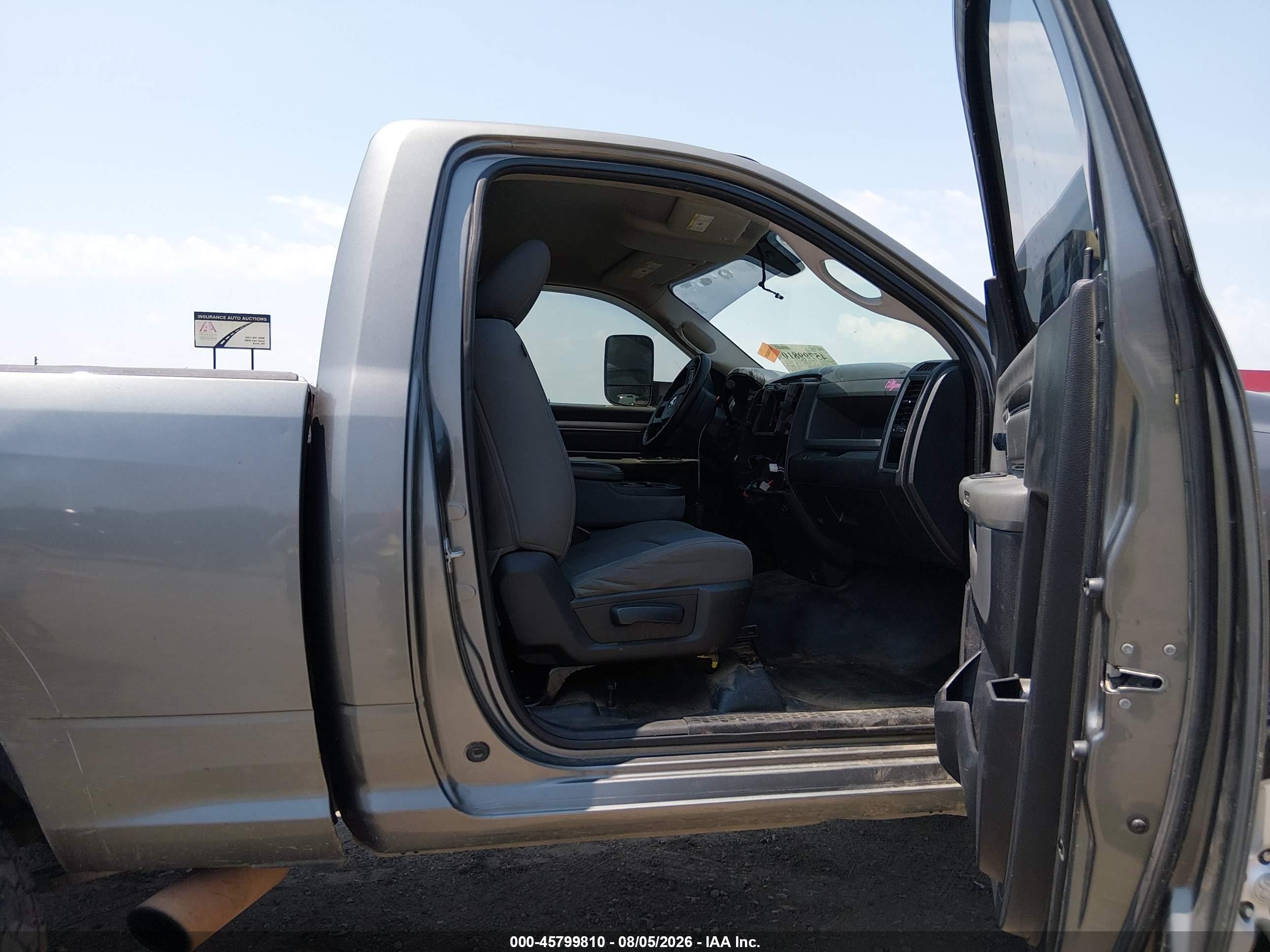 2013 Ram 1500 Express Gray vin: 3C6JR7AT6DG505366