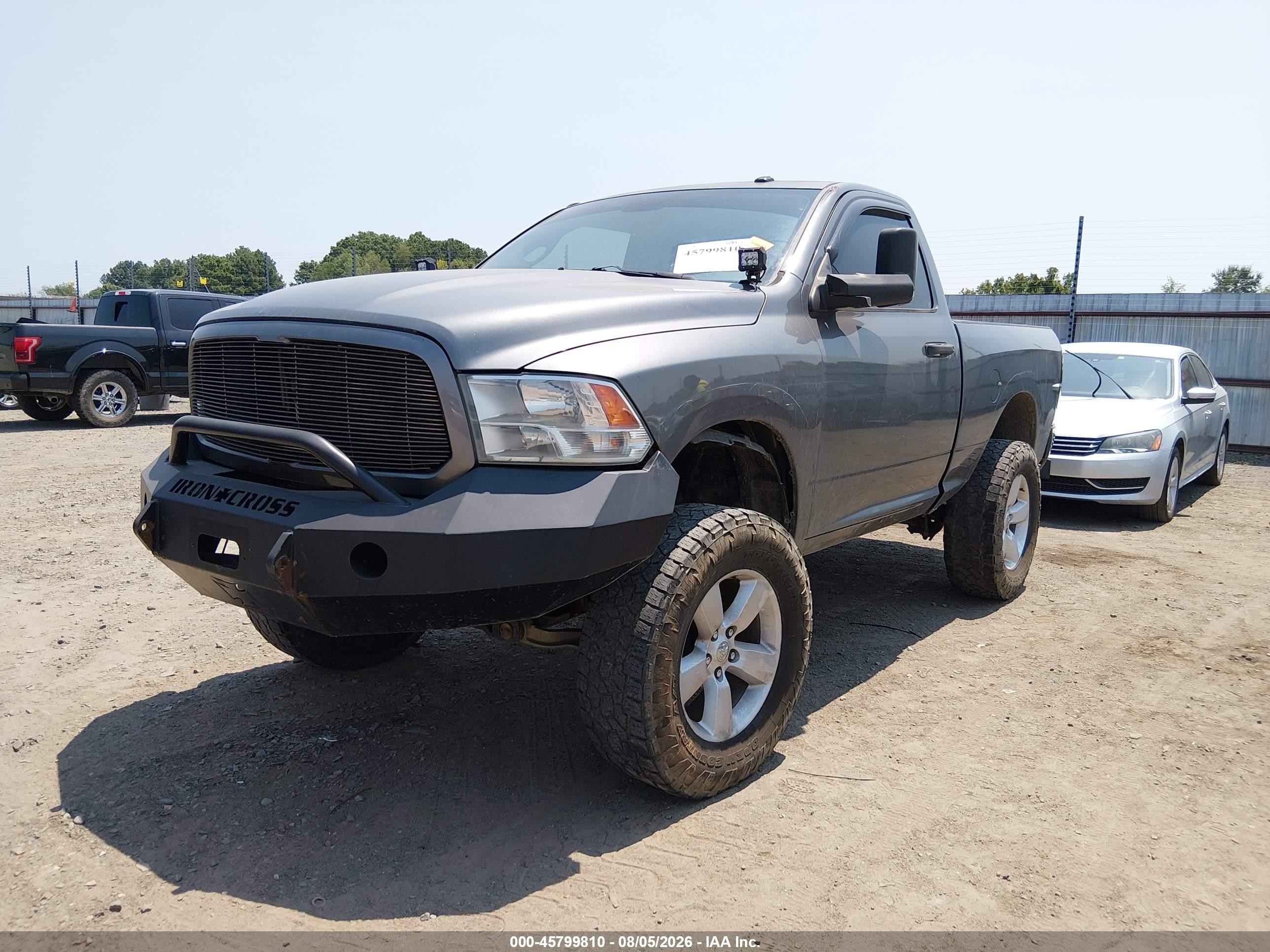 2013 Ram 1500 Express Gray vin: 3C6JR7AT6DG505366