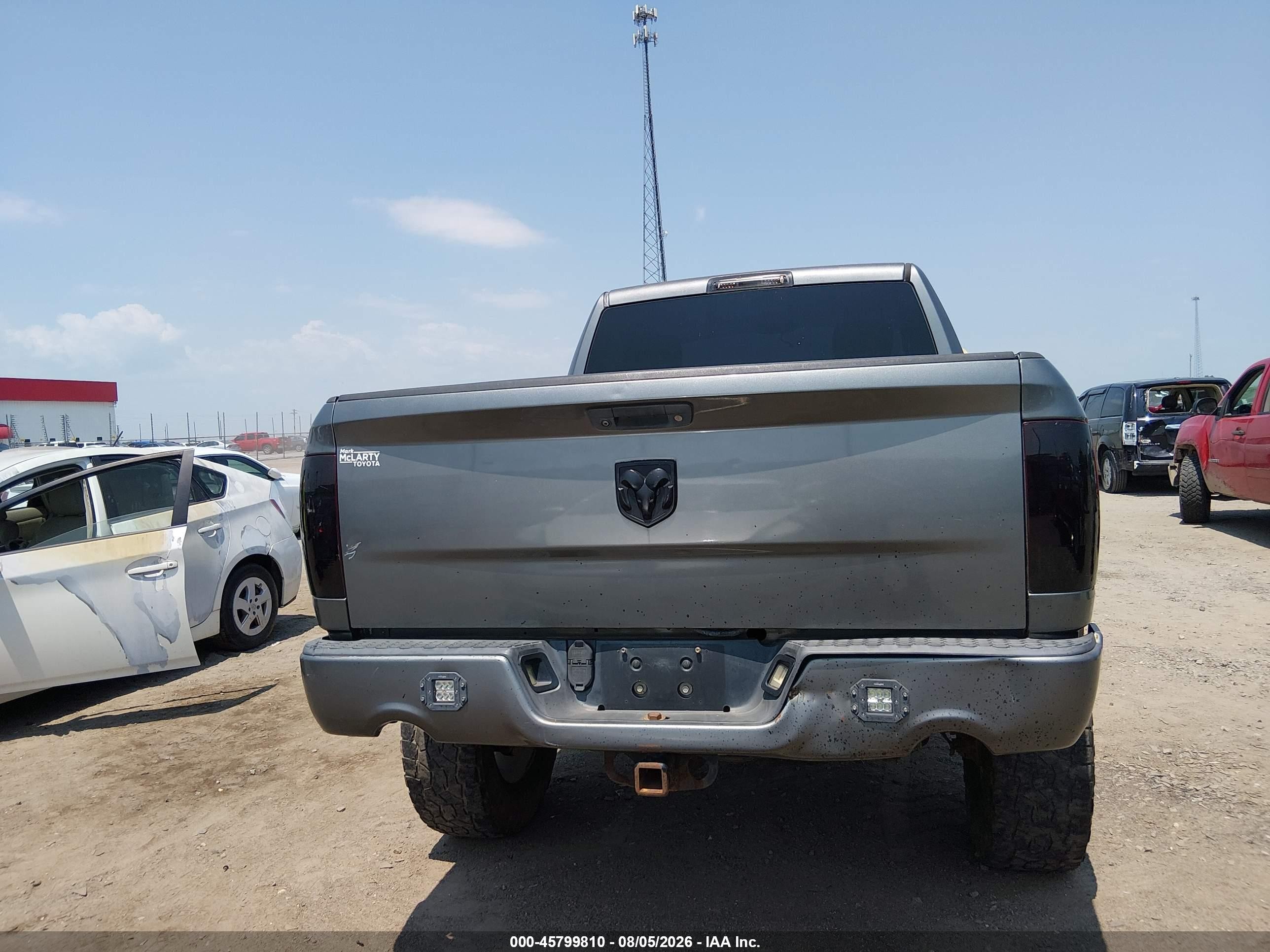 2013 Ram 1500 Express Gray vin: 3C6JR7AT6DG505366