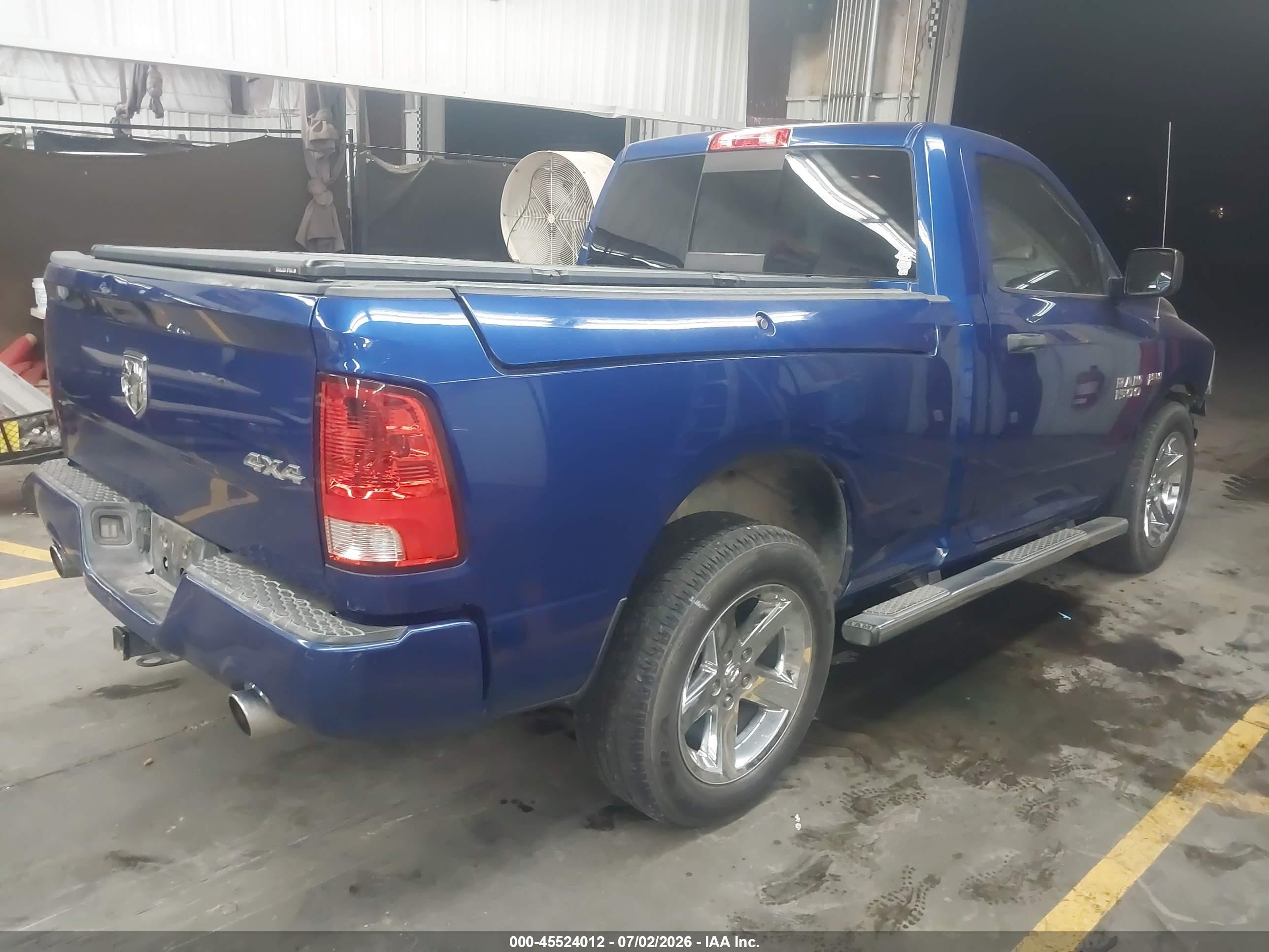2015 Ram 1500 Express Blue vin: 3C6JR7AT7FG631626