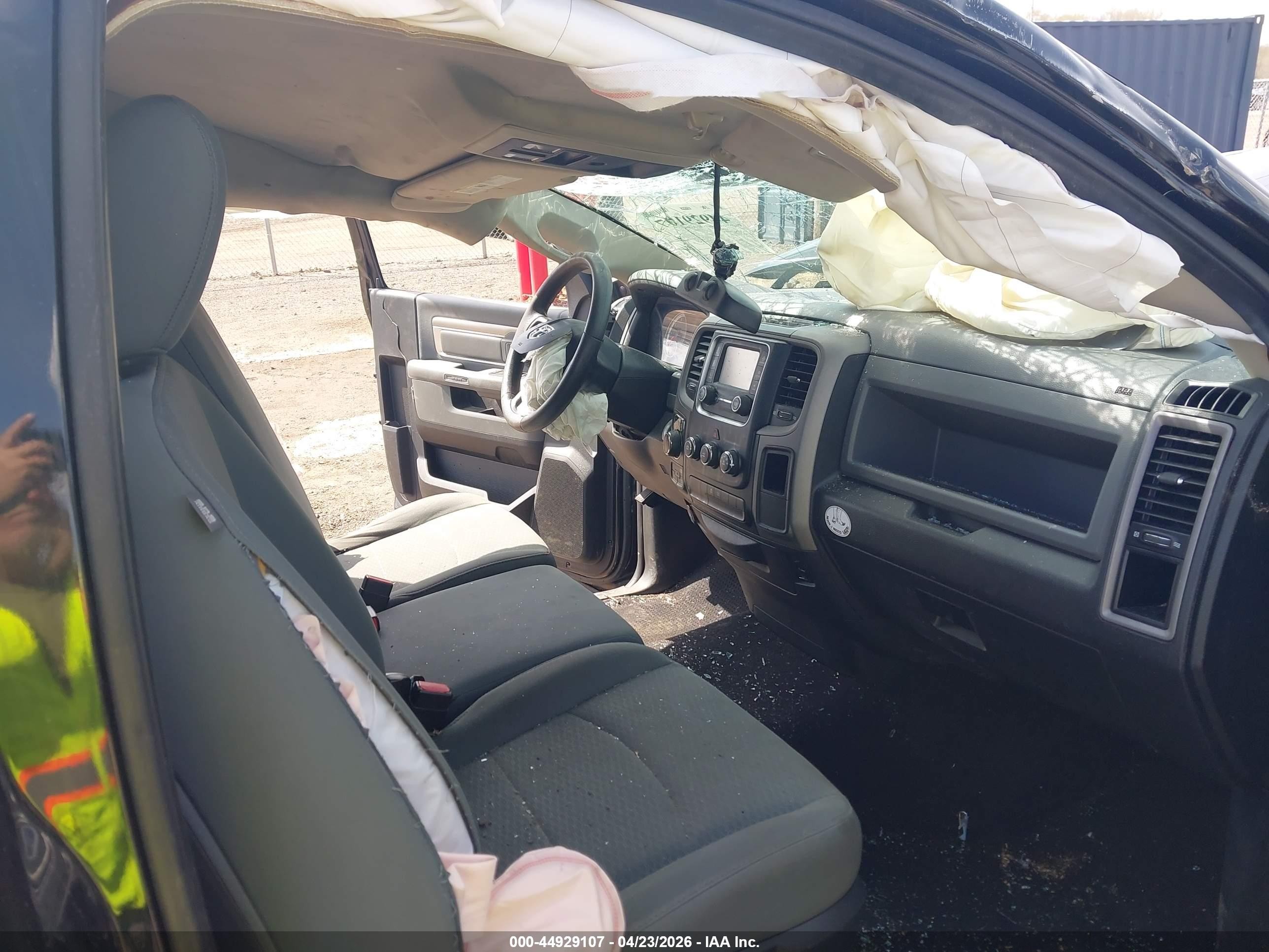 2015 Ram 1500 Express Black vin: 3C6JR7AT9FG616402