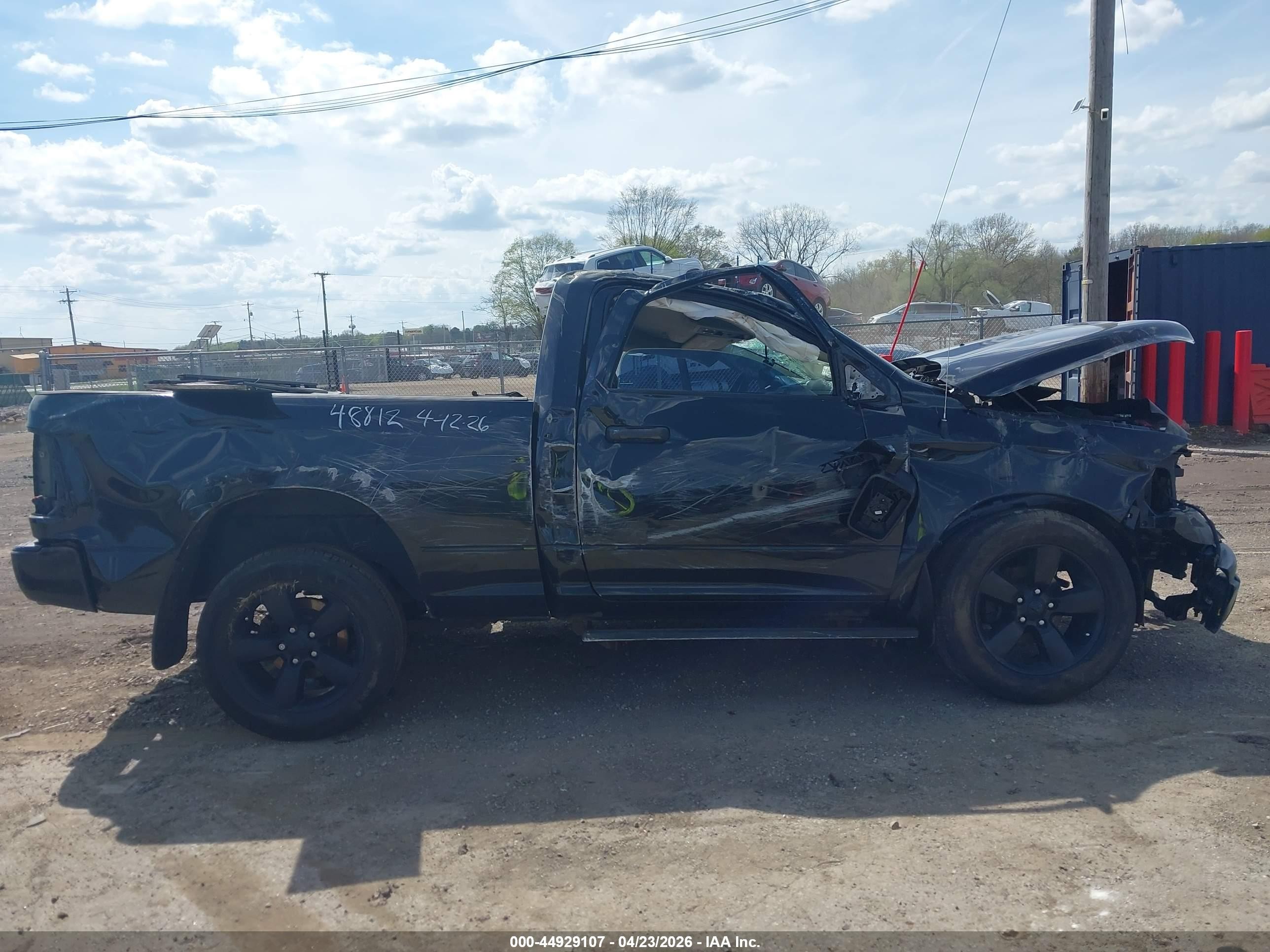 2015 Ram 1500 Express Black vin: 3C6JR7AT9FG616402