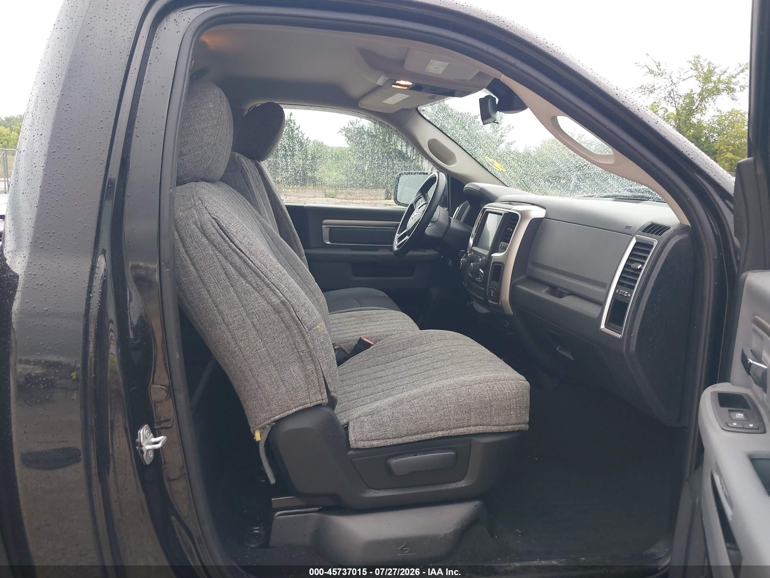 2015 Ram 1500 Big Horn Gray vin: 3C6JR7BT6FG669637