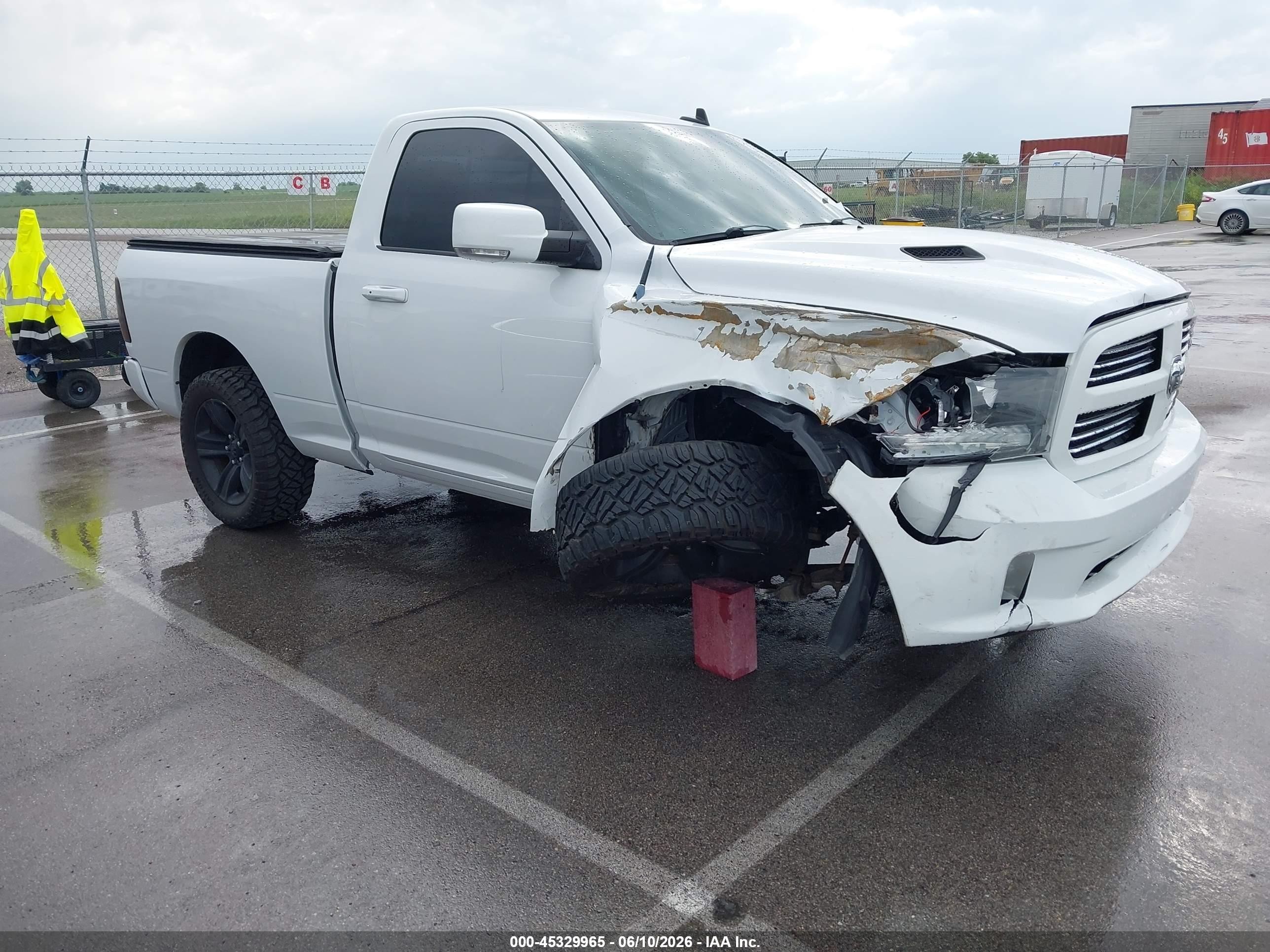 2013 Ram 1500 Sport White vin: 3C6JR7CT4DG591547