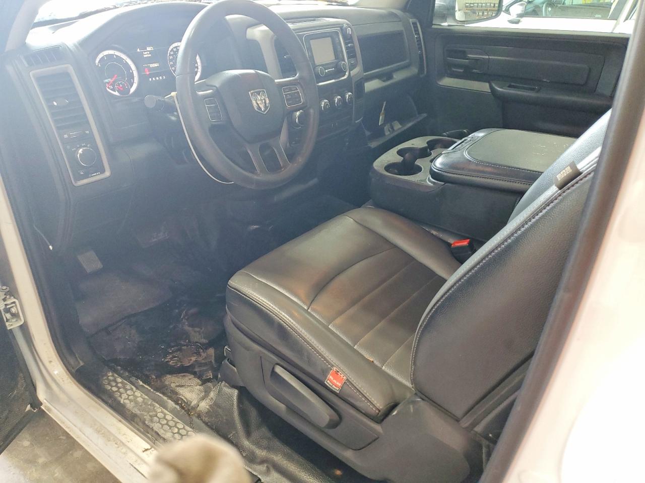 2021 Ram 1500 Classic Tradesman White vin: 3C6JR7DG4MG711137