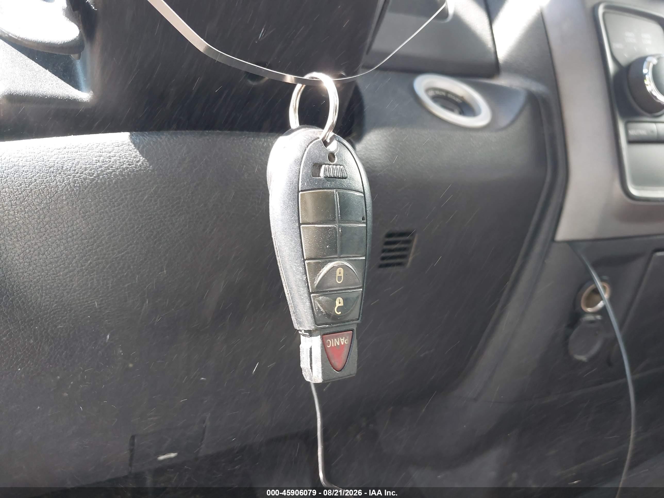 2013 Ram 1500 Tradesman Silver vin: 3C6JR7DT5DG588896