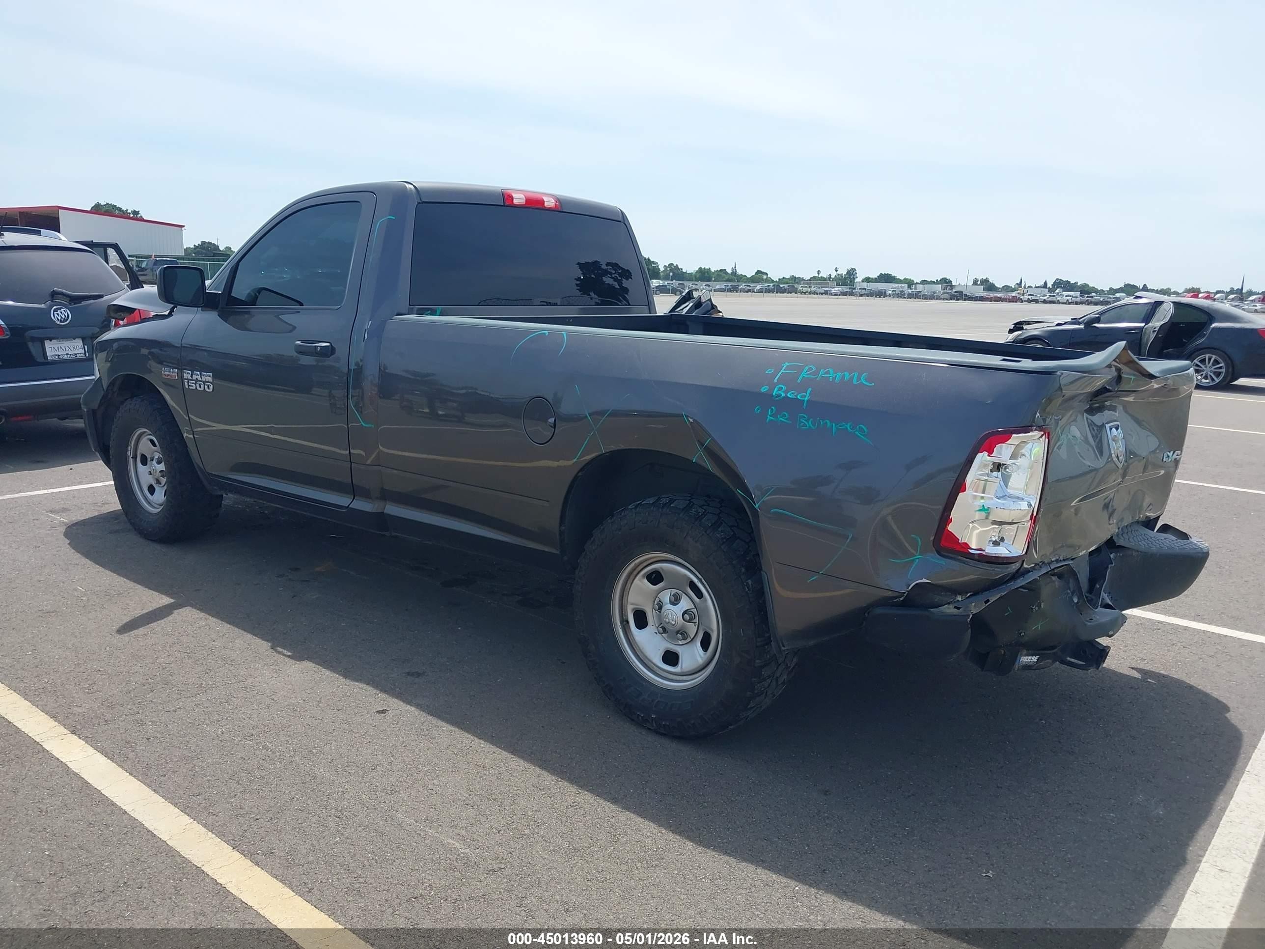 2017 Ram 1500 Tradesman  4x4 8' Box Серый vin: 3C6JR7DT8HG531081