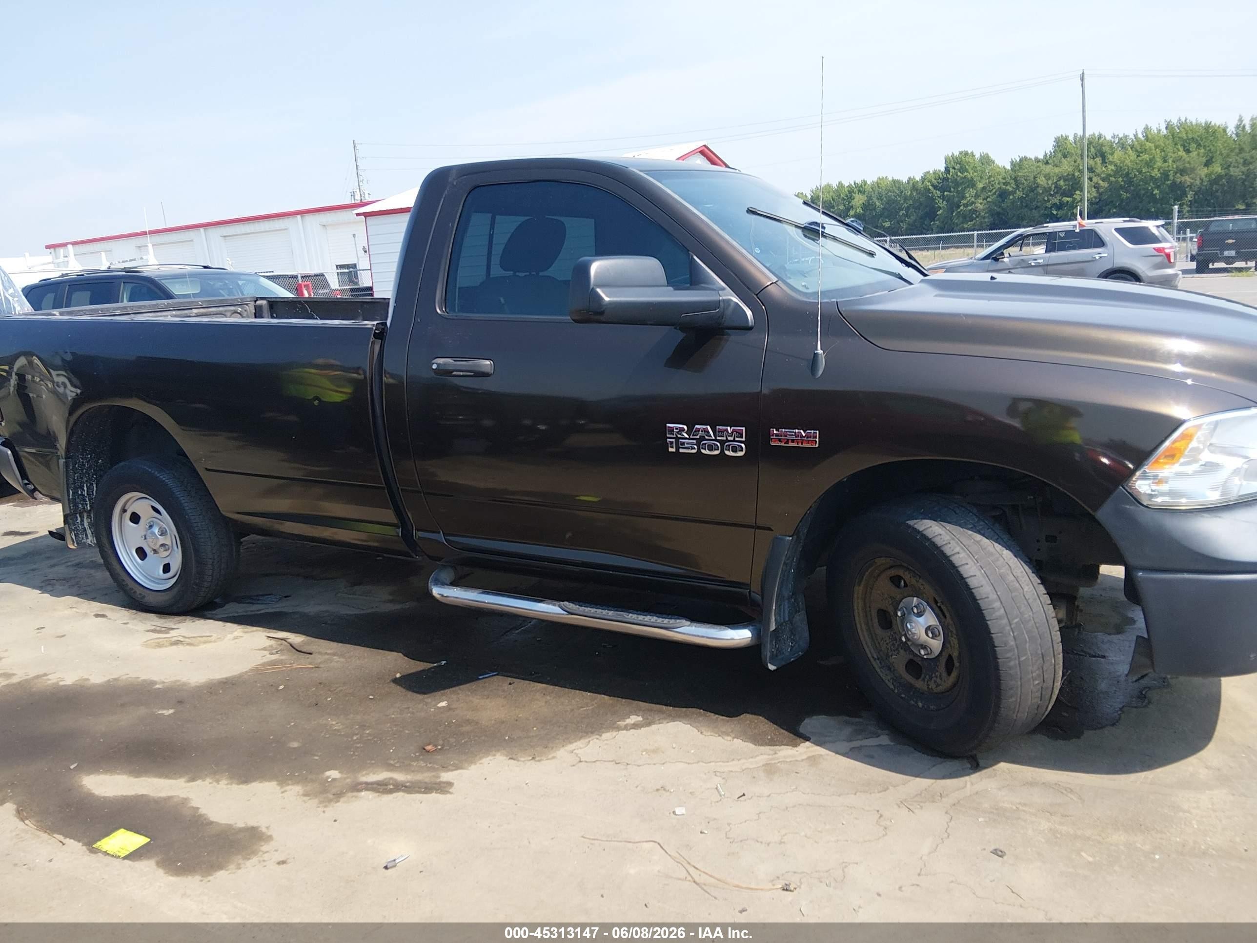 2014 Ram 1500 Tradesman Brown vin: 3C6JR7DTXEG101824