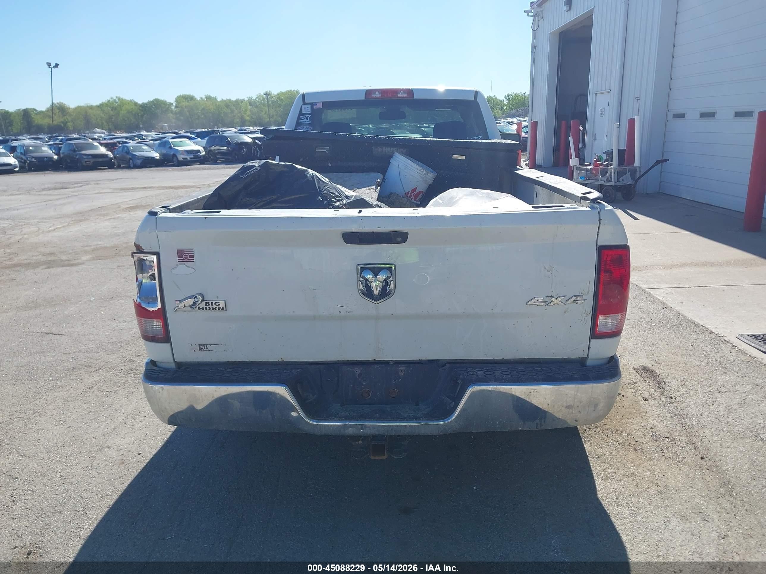 2015 Ram 1500 Big Horn White vin: 3C6JR7EG3FG586097