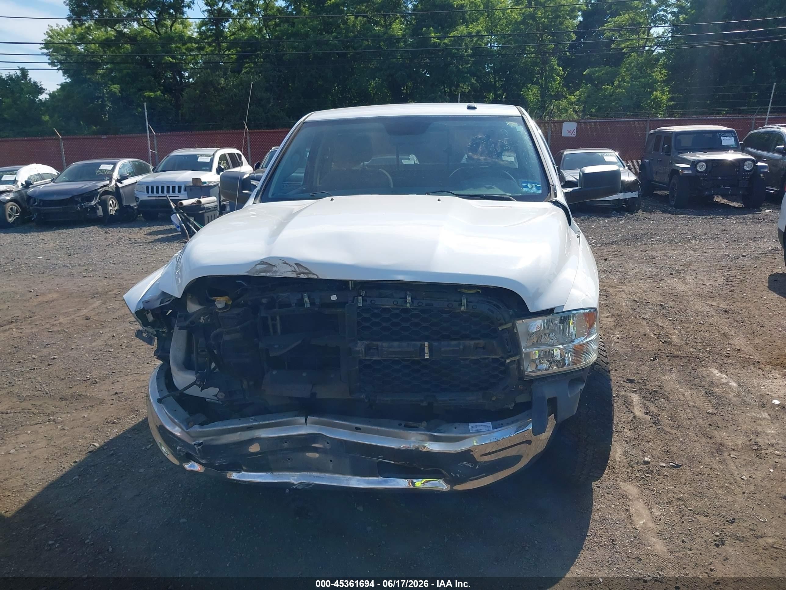 2014 Ram 1500 Slt White vin: 3C6JR7ETXEG200593