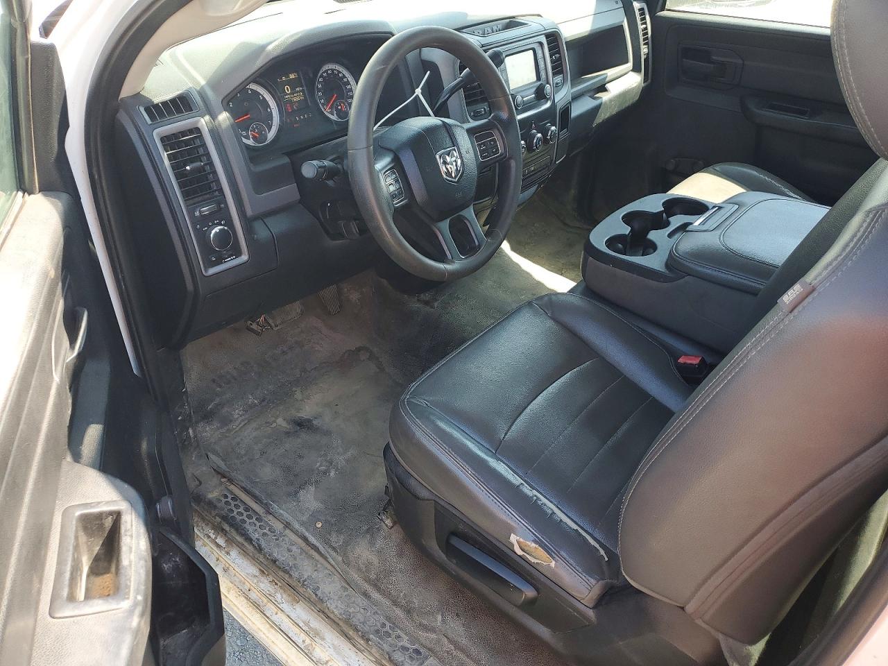 2015 Ram 2500 St White vin: 3C6LR4AT1FG704934