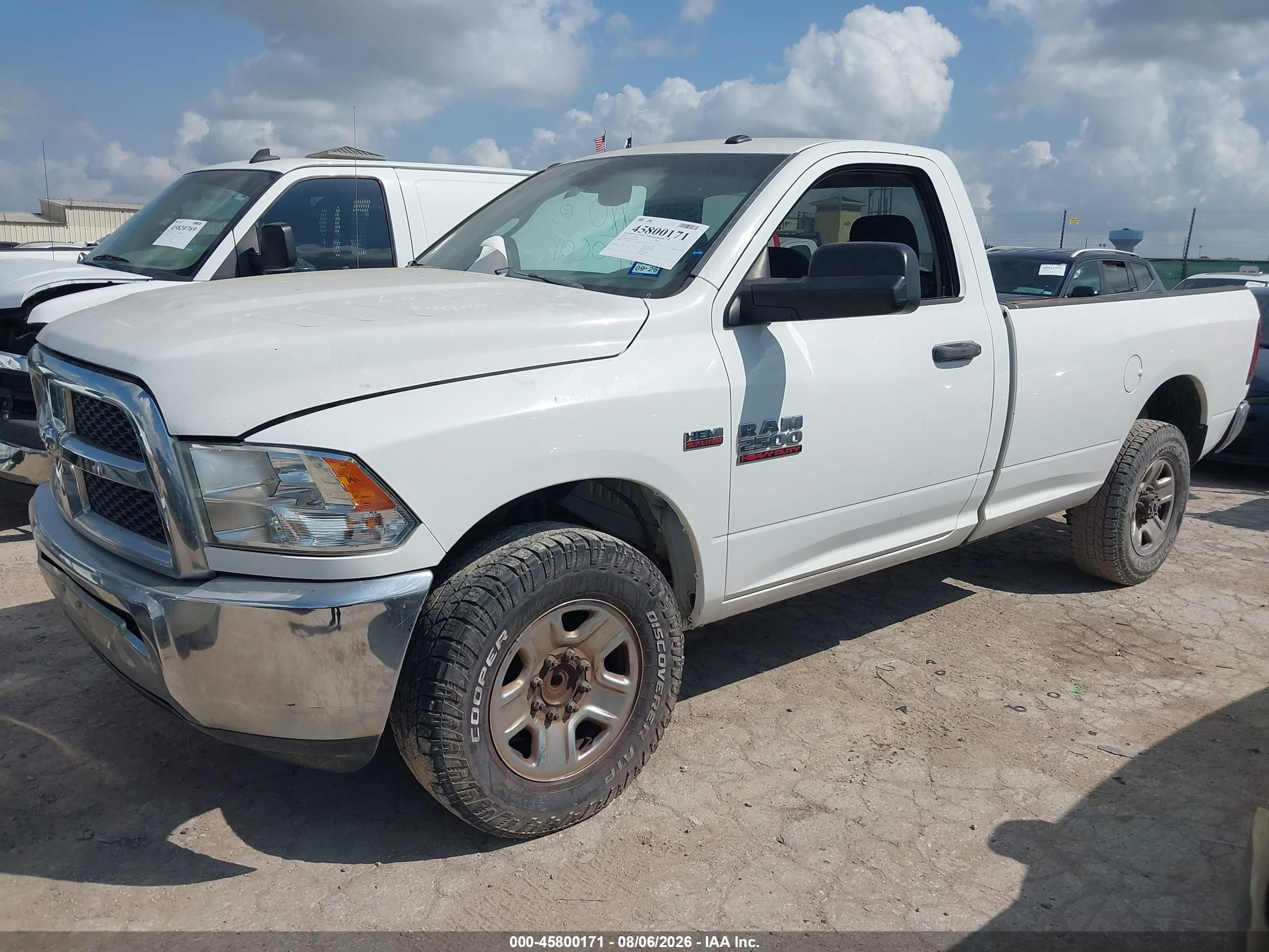 2014 Ram 2500 Tradesman White vin: 3C6LR4AT8EG130525