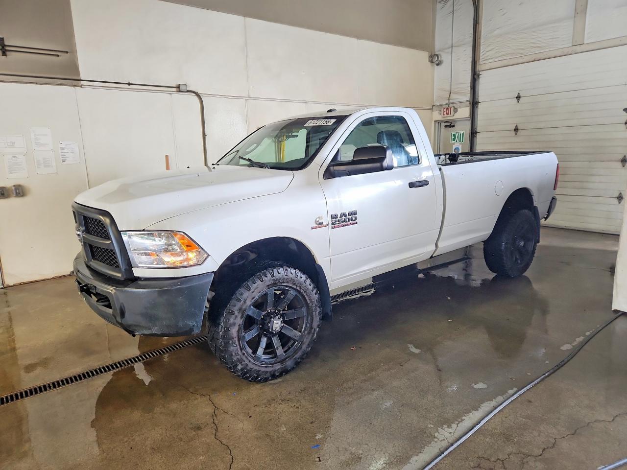 2013 Ram 2500 St Белый vin: 3C6LR5AL7DG532329