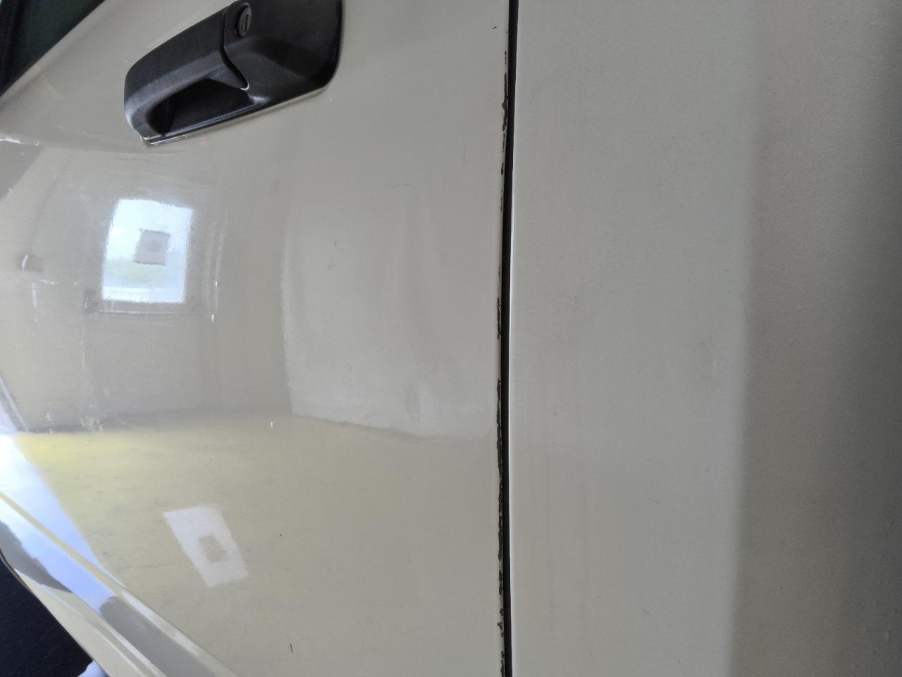 2014 Ram 2500 St White vin: 3C6LR5AT3EG319122 Damage: Left Front Door, Heavy Scratch, > 12 Inches