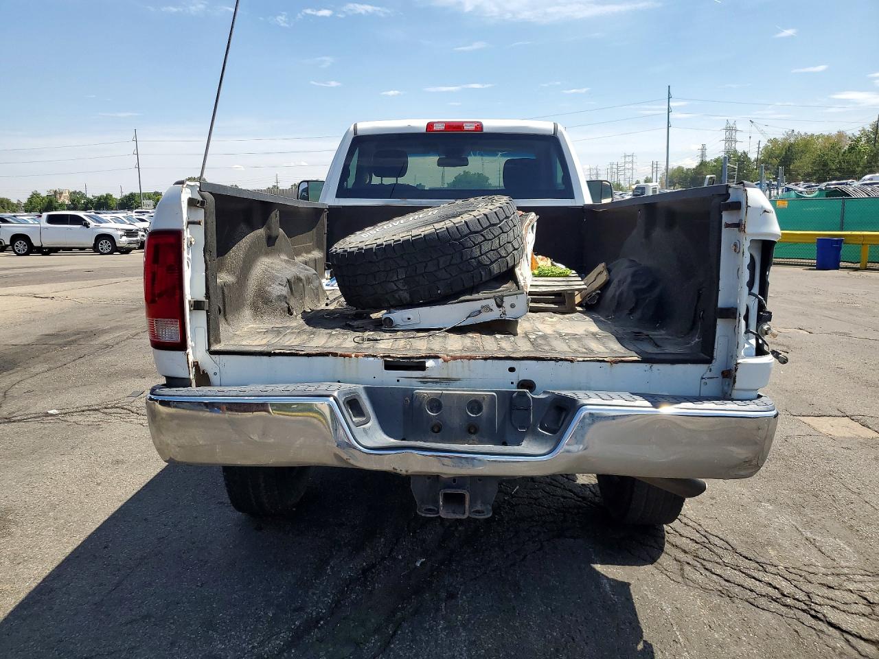 2015 Ram 2500 St White vin: 3C6LR5AT6FG656515