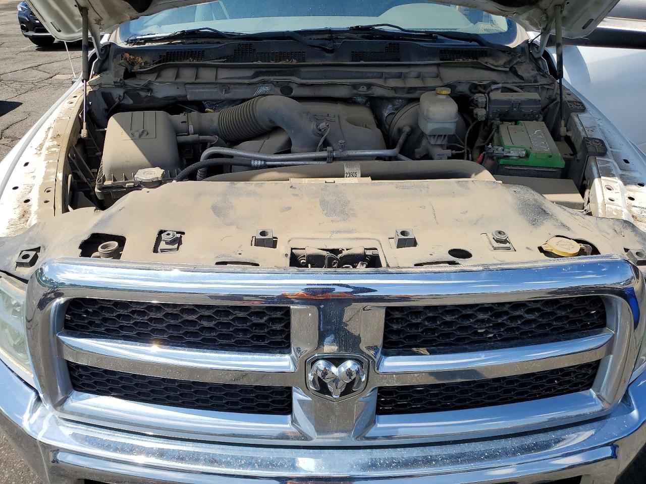 2015 Ram 2500 St White vin: 3C6LR5AT6FG656515