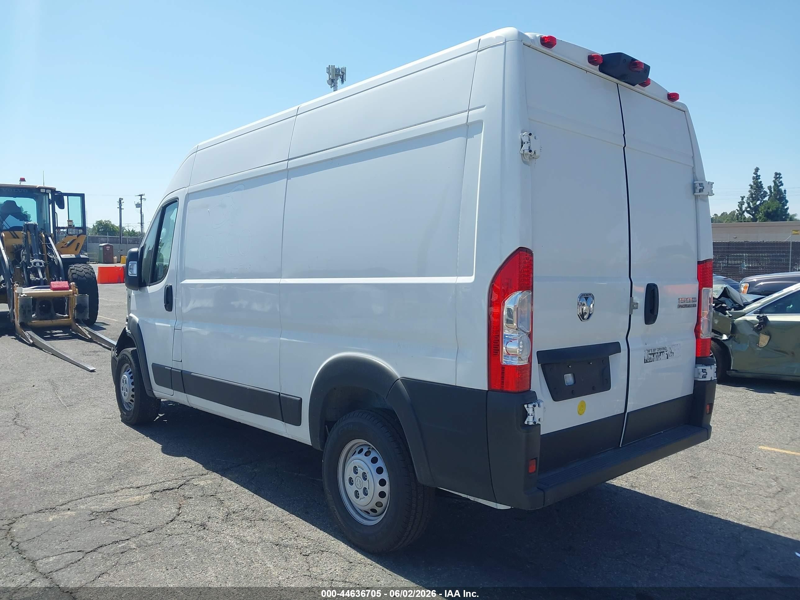2025 Ram Promaster 1500 Tradesman High Roof 136 Wb W/pass Seat White vin: 3C6LRVBG6SE532056