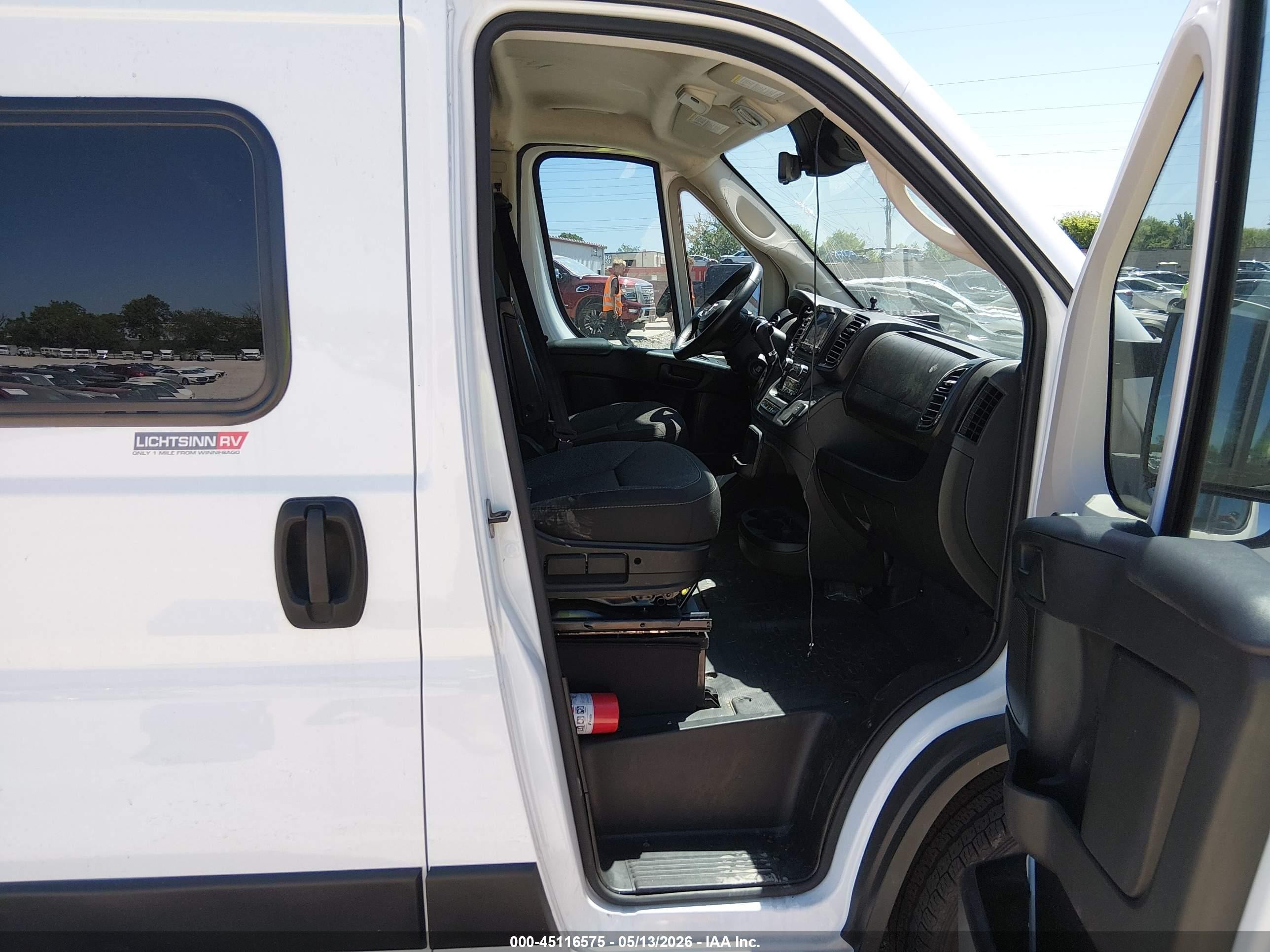 2022 Ram Promaster 2500   White vin: 3C6LRVDG1NE125604