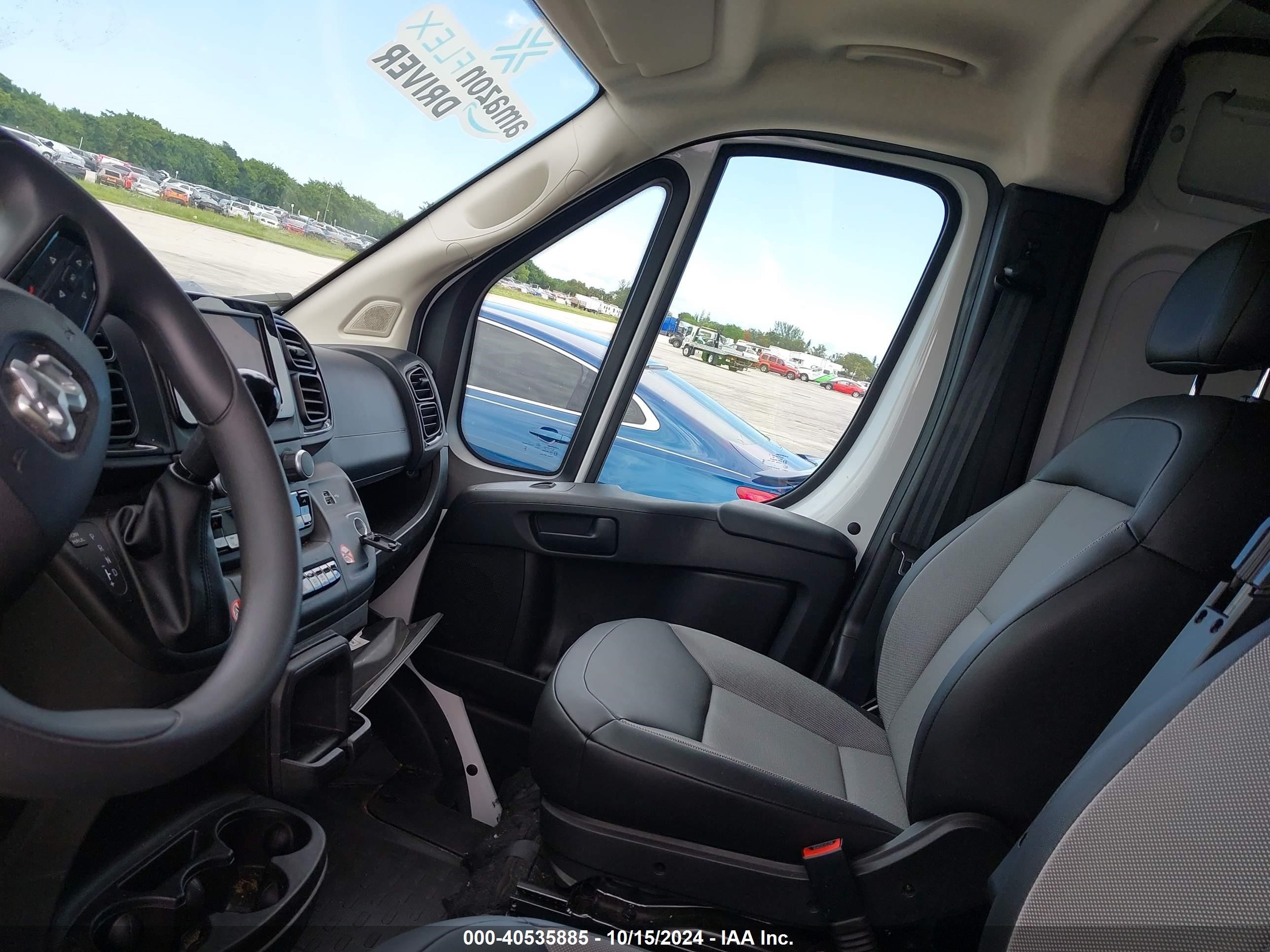 2023 Ram Promaster 2500 High Roof 159 Wb Белый vin: 3C6LRVDG1PE594145