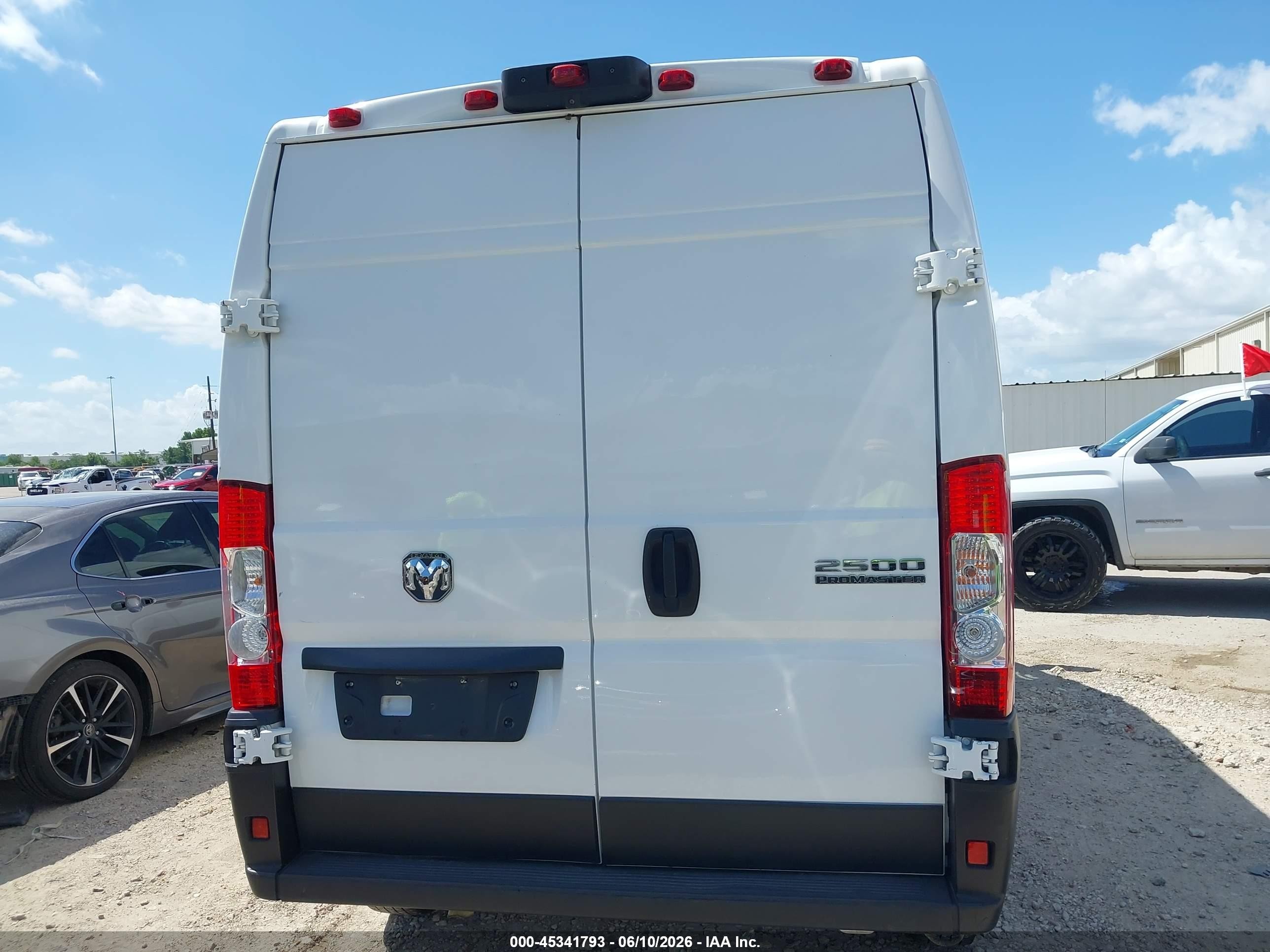 2023 Ram Promaster 2500   White vin: 3C6LRVDG5PE588204